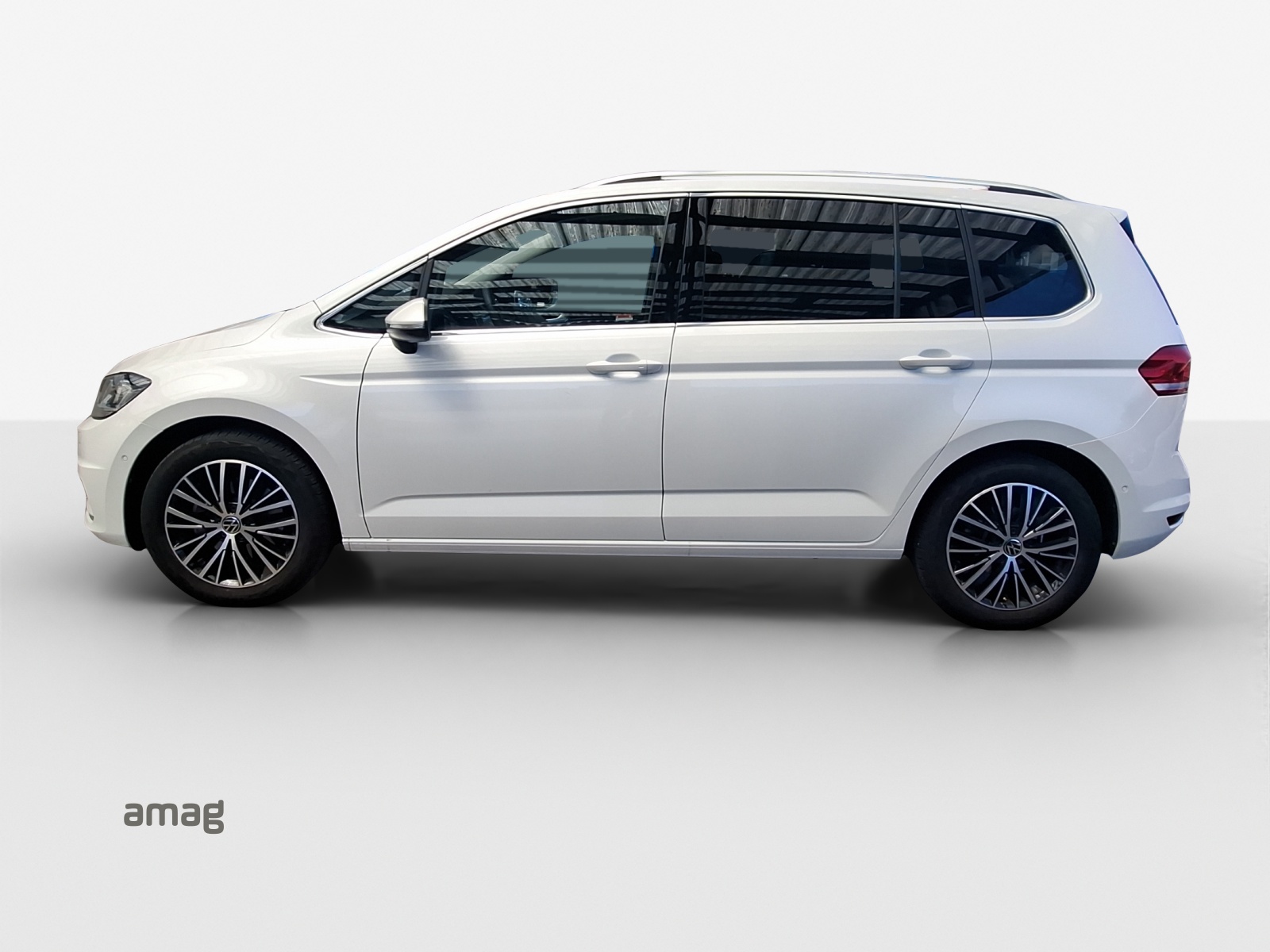VW Touran 1.5 TSI EVO Highline DSG-image-1