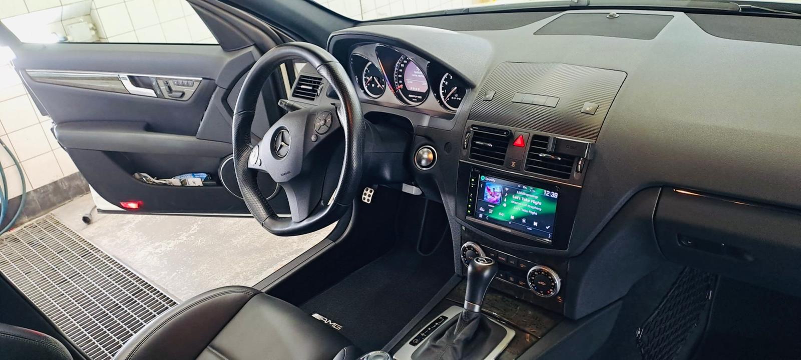 MERCEDES-BENZ AMG-Avantgarde-image-4