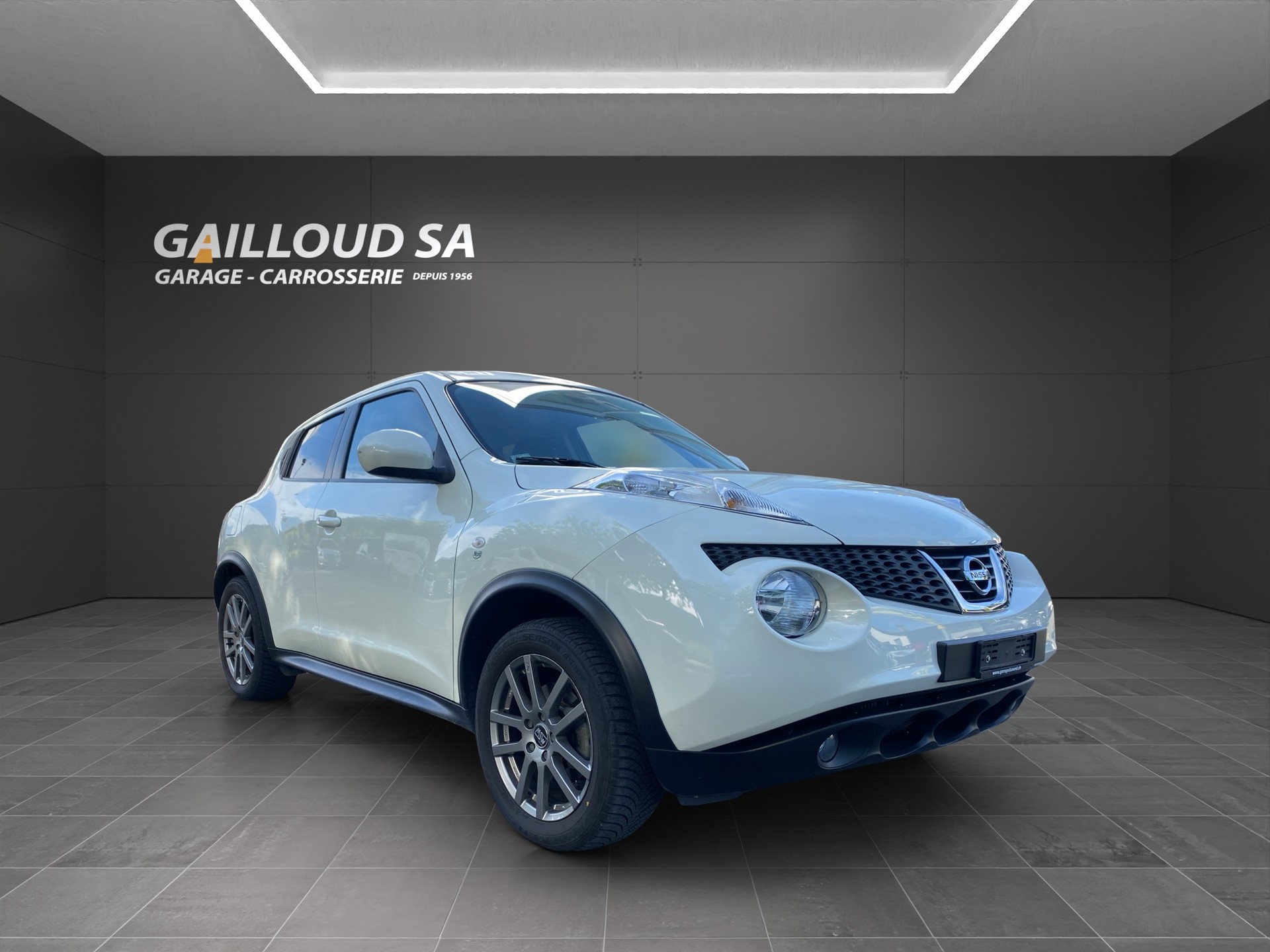 NISSAN Juke 1.6 DIG-T tekna 4x4 Xtronic M-CVT-image-1