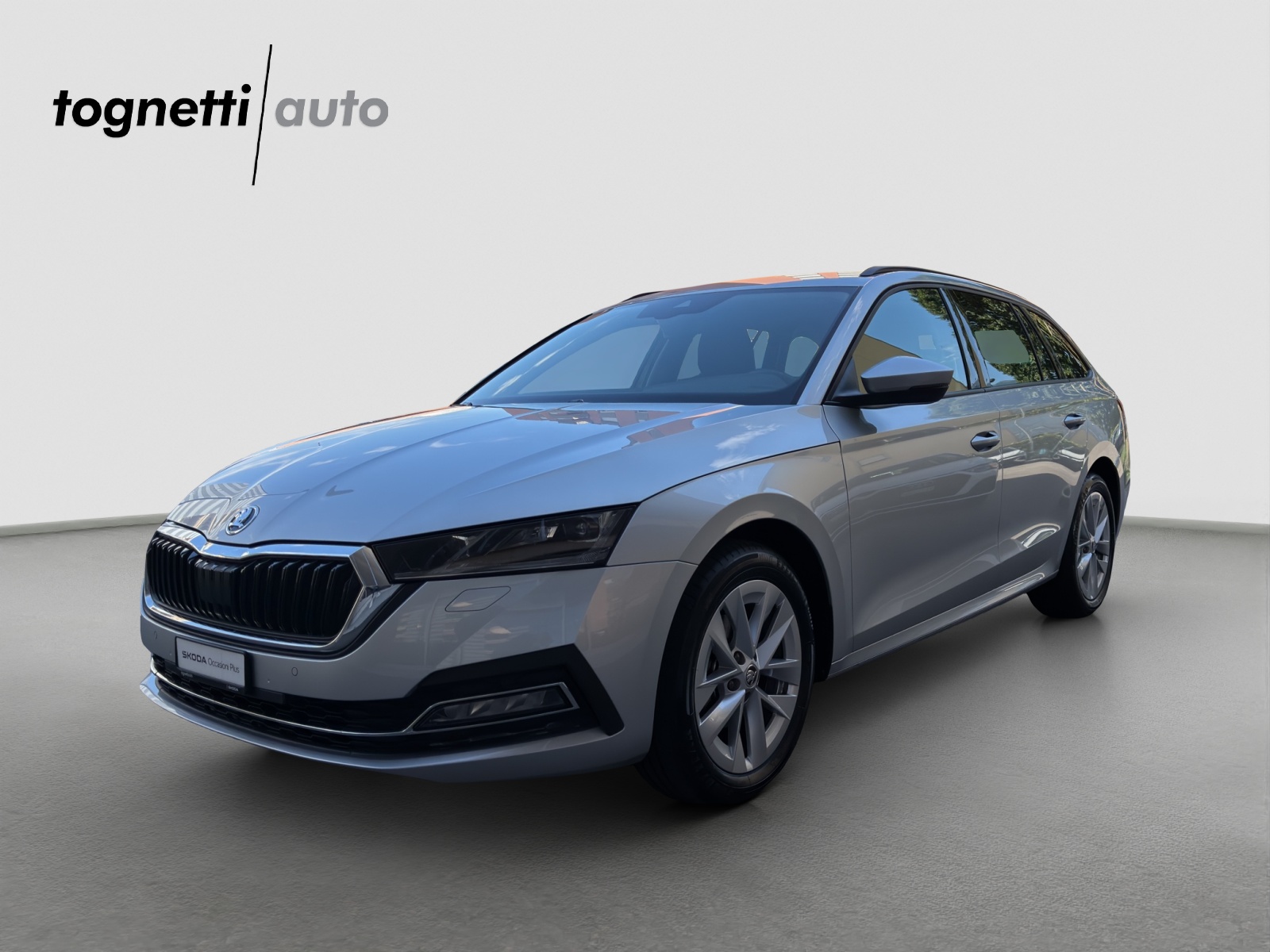 SKODA Octavia Combi 1.5 TSI mHEV DSG Style-image-0