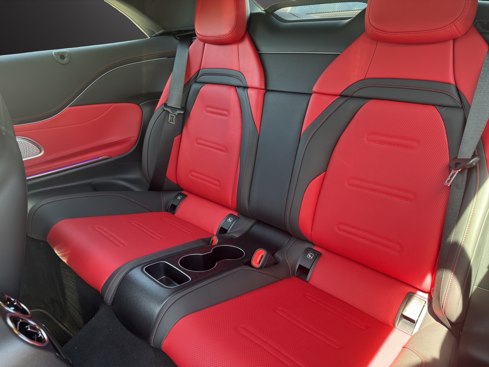MERCEDES-BENZ CLE AMG 53 Cabrio 4Matic+-image-14