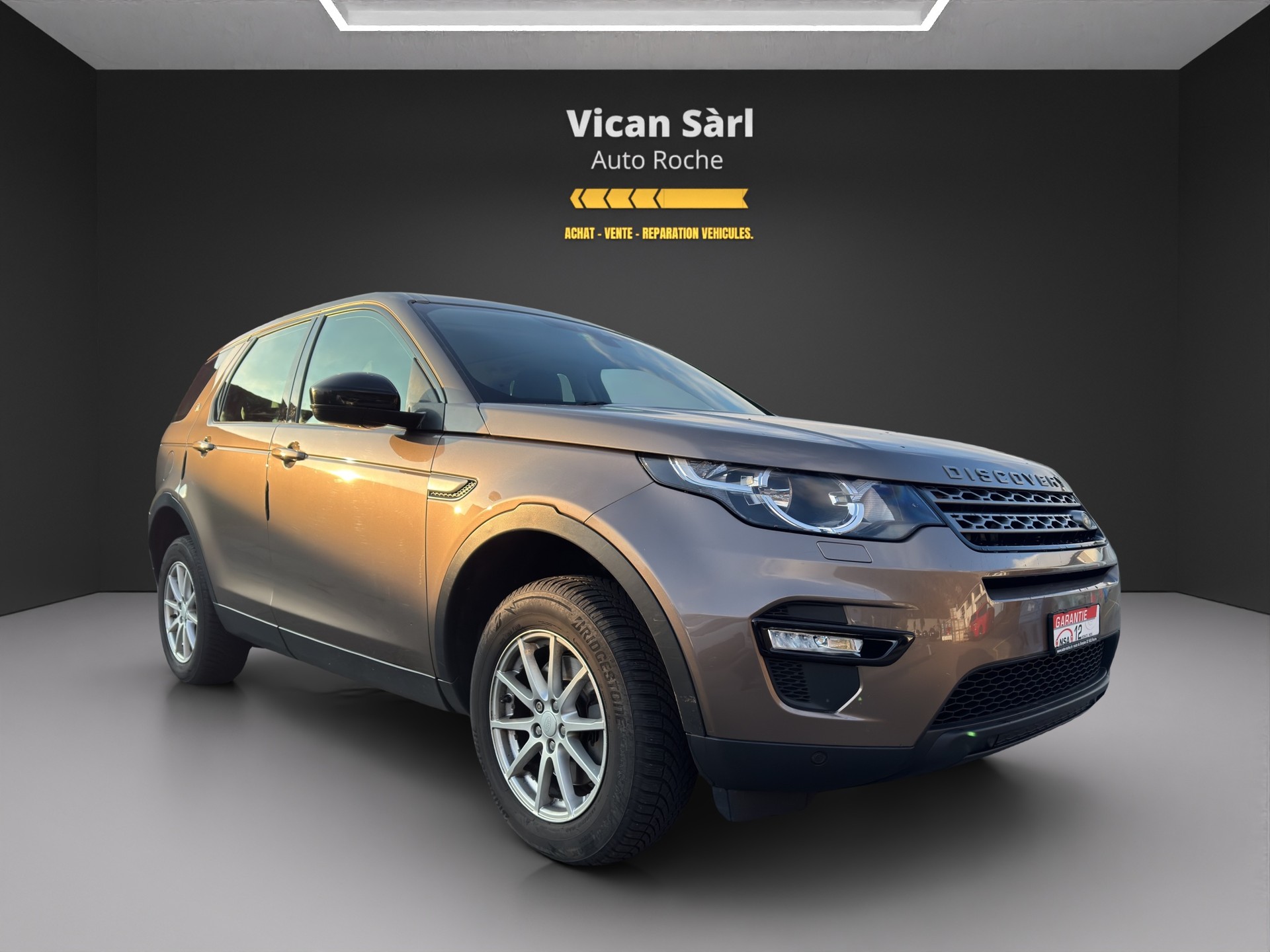 LAND ROVER Discovery Sport 2.0 TD4 Pure AT9-image-2