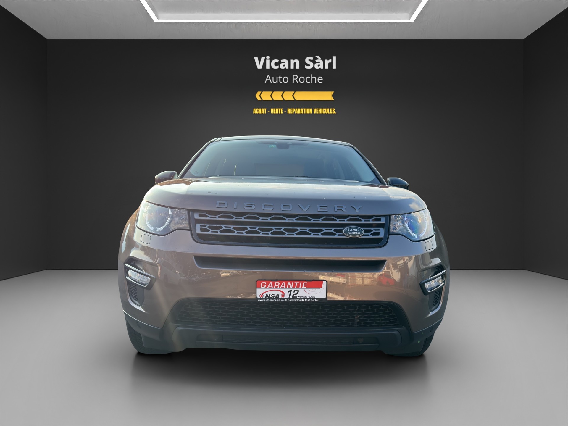 LAND ROVER Discovery Sport 2.0 TD4 Pure AT9-image-0