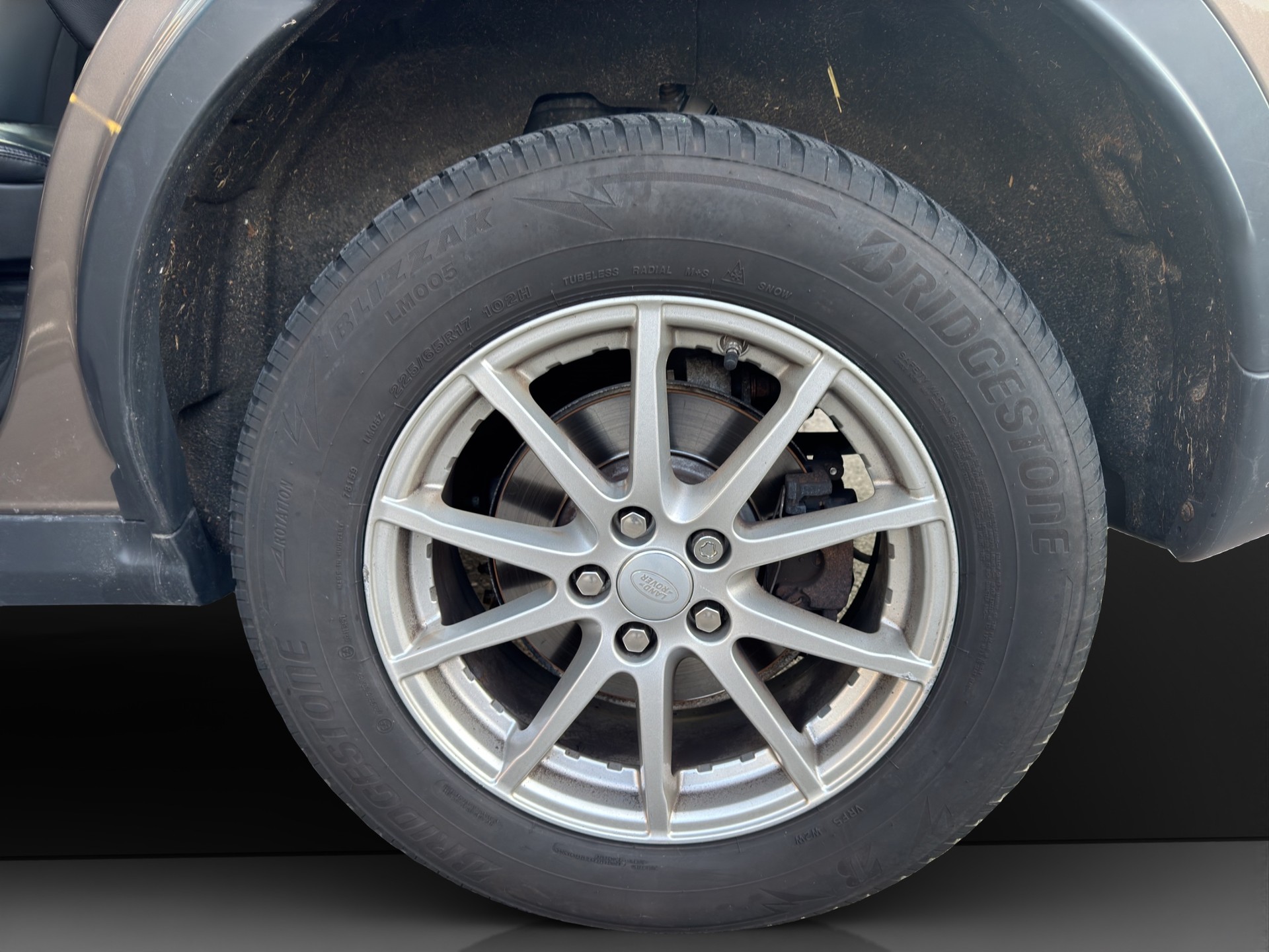 LAND ROVER Discovery Sport 2.0 TD4 Pure AT9-image-8
