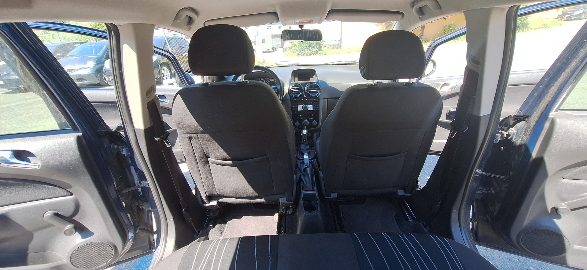 OPEL Corsa 1.4 TP Enjoy Automatic-image-22
