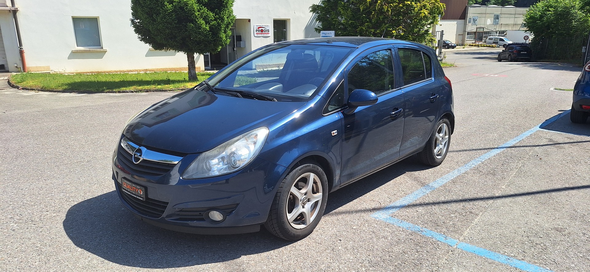 OPEL Corsa 1.4 TP Enjoy Automatic-image-1