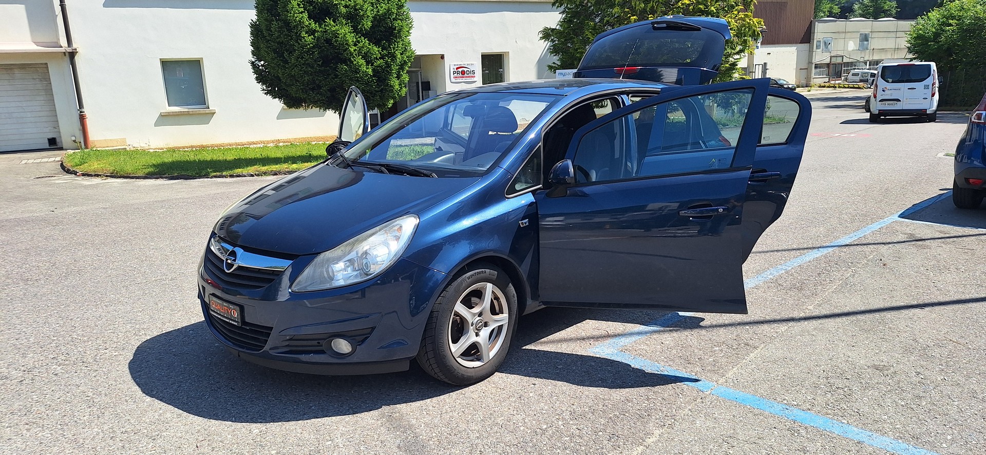 OPEL Corsa 1.4 TP Enjoy Automatic-image-15