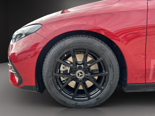 MERCEDES-BENZ CLA 220 8G-DCT 4Matic-image-4
