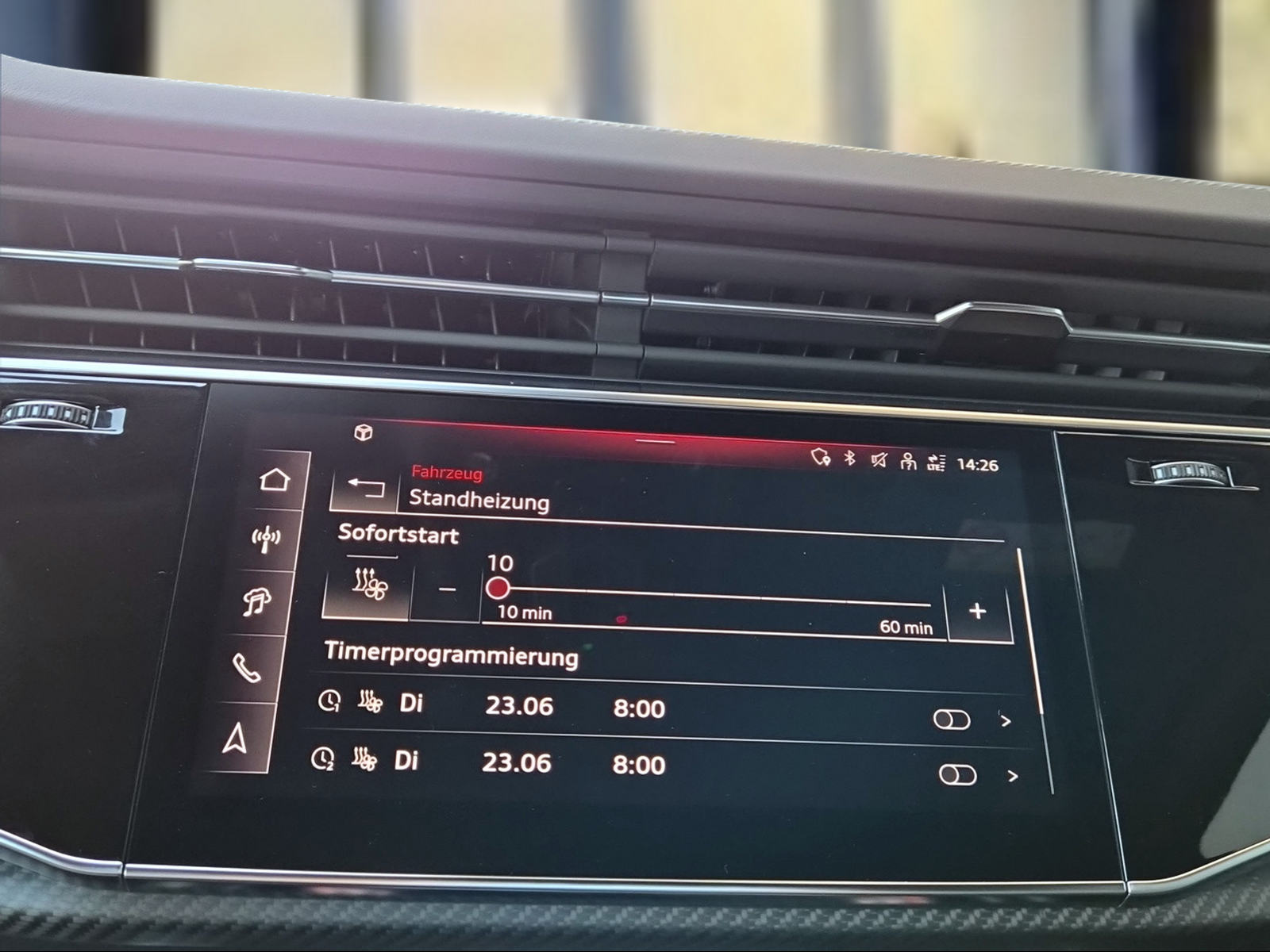 AUDI SQ8 SUV TFSI quattro tiptronic Mythosschwarz Metallic-image-15