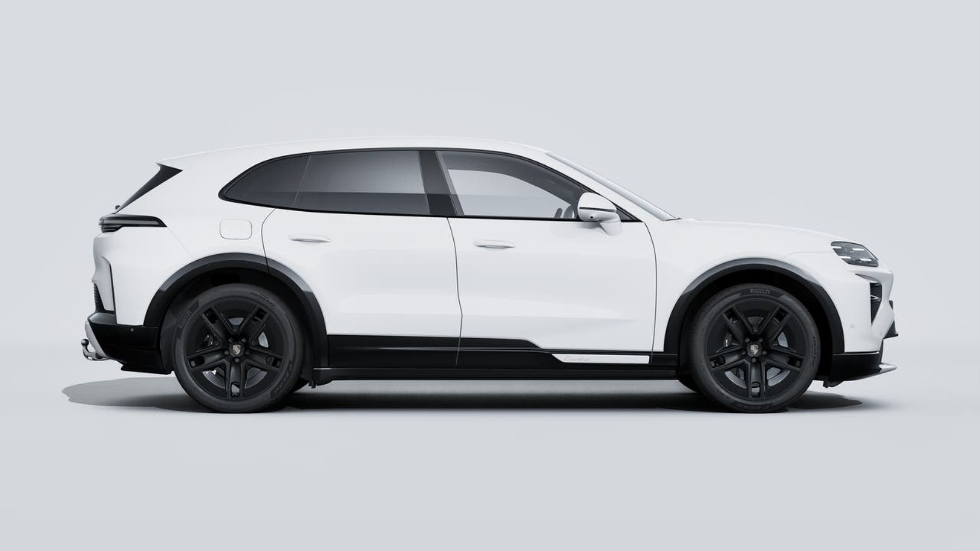 PORSCHE Cayenne Turbo Electric-image-5