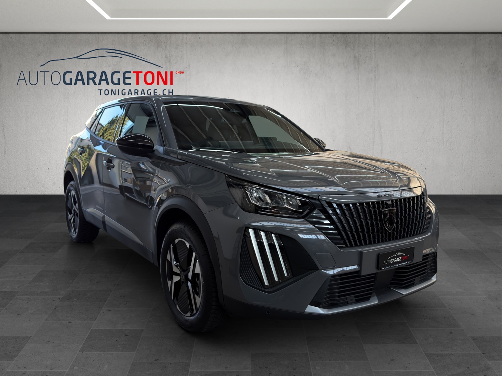 PEUGEOT 2008 1.2 145 MHEV Allure Premium-image-1