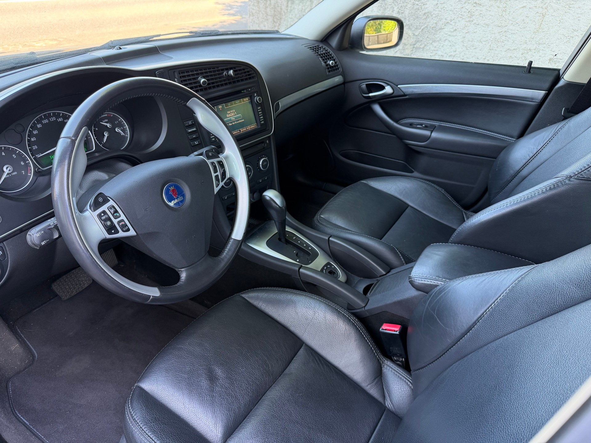 SAAB 9-3 2.8T V6 Aero XWD Automatic / 4x4 / Leder / BOSE / Xenon / NAVI / Tempomat / Klima / Sitzmemory-image-8