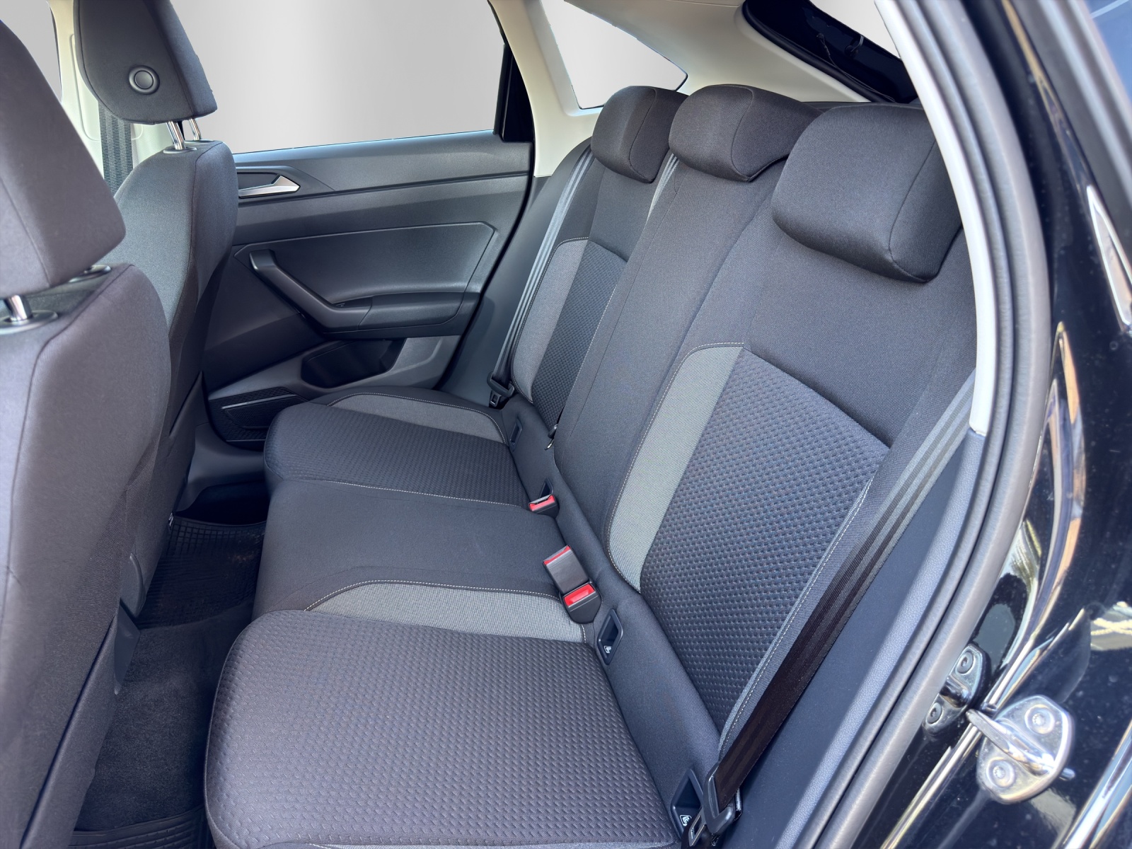 VW Taigo 1.0 TSI Life United DSG-image-10