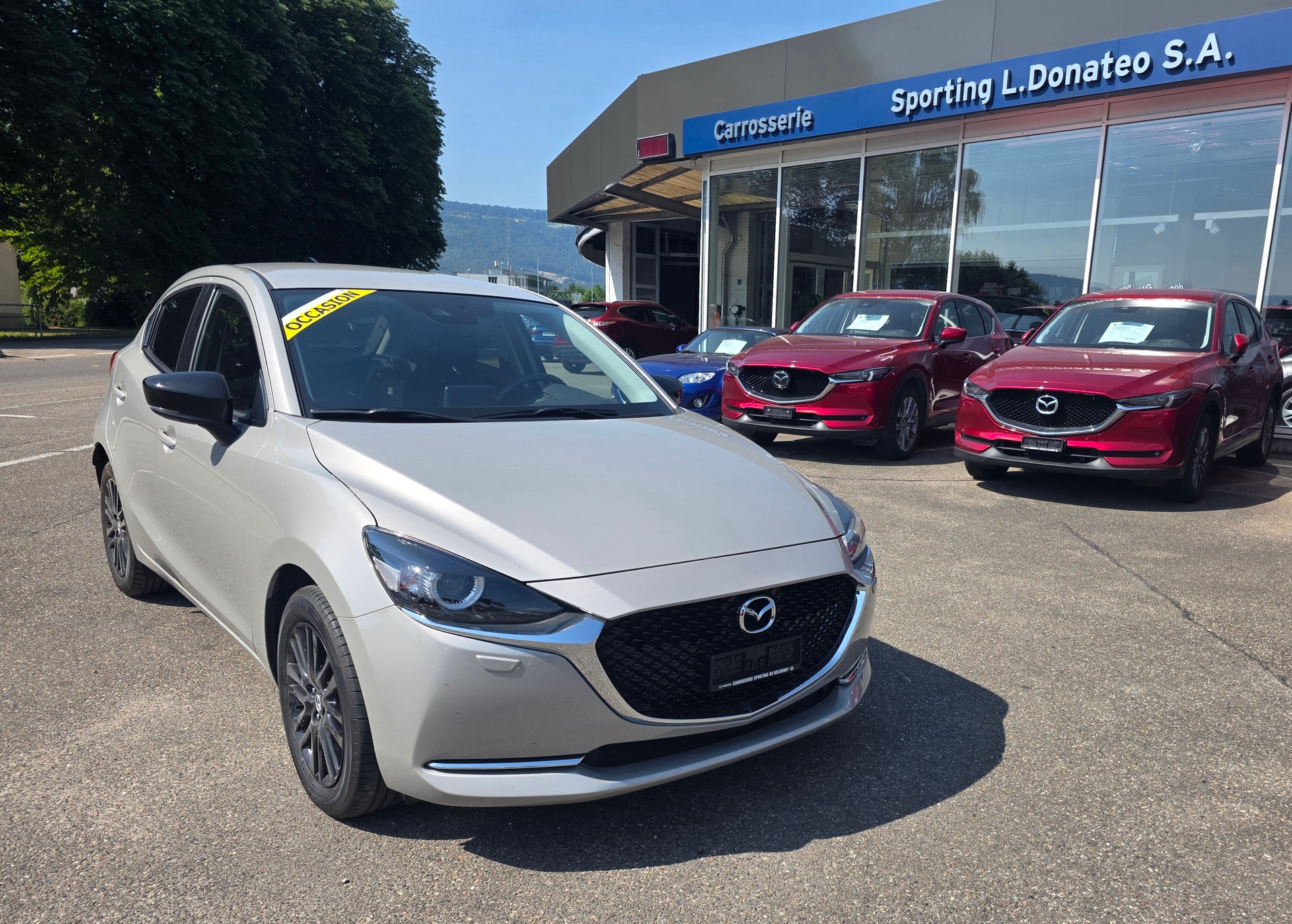 MAZDA 2 SKYACTIV-G 90 Homura Automat-image-0