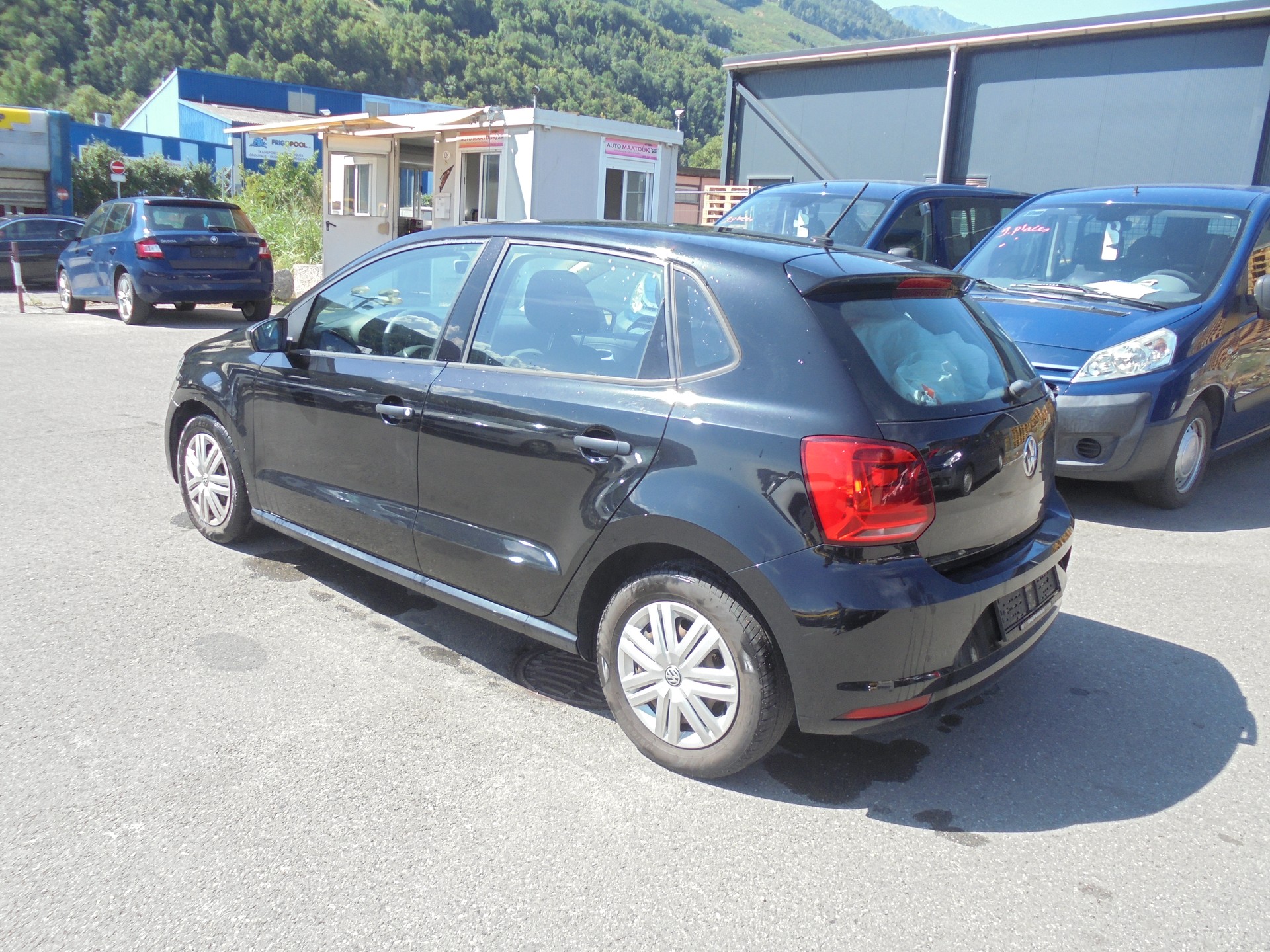 VW Polo 1.0 BMT Trendline-image-5