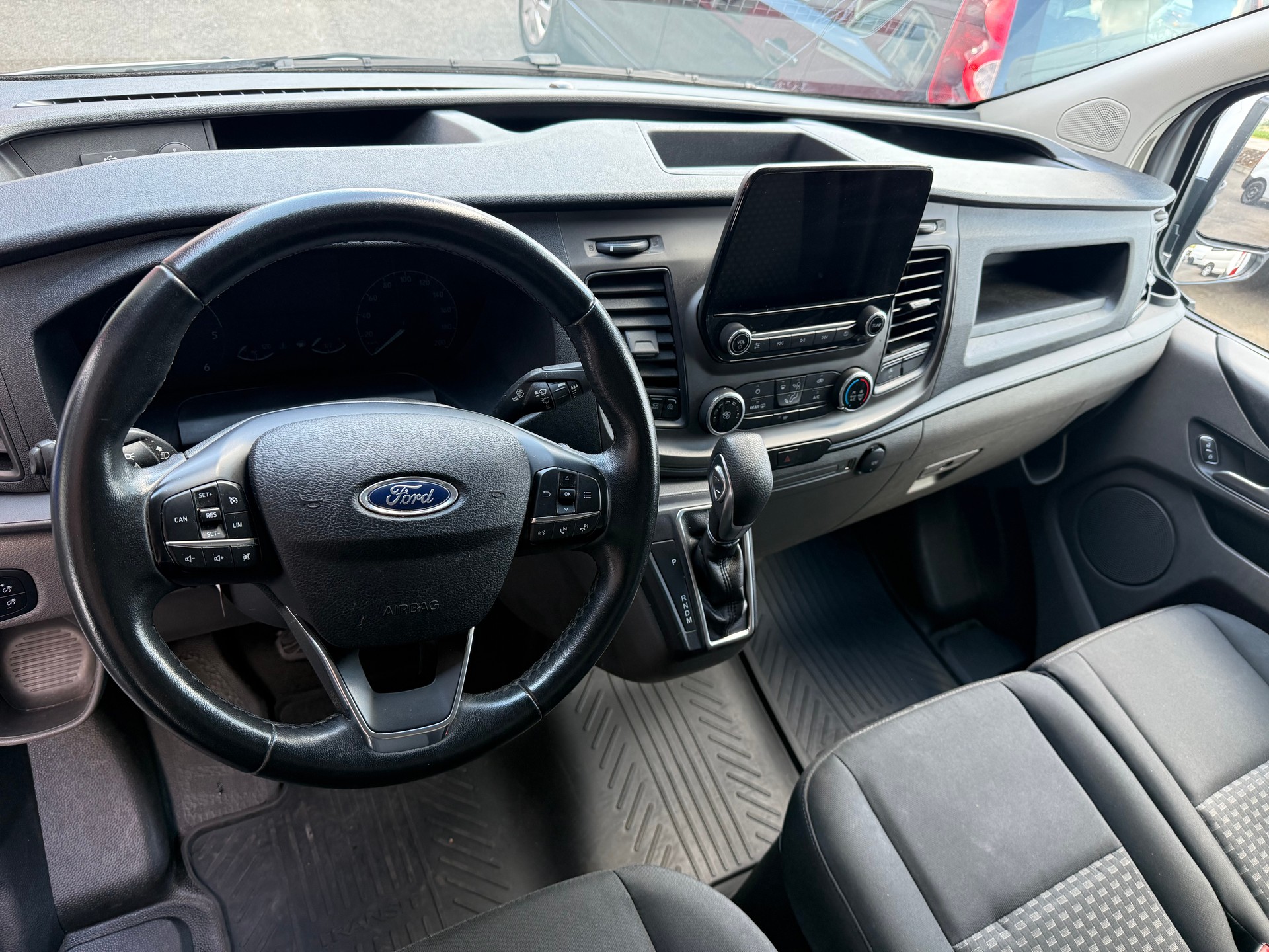 FORD Transit Custom Van 280 L1H1 Trend A-image-2