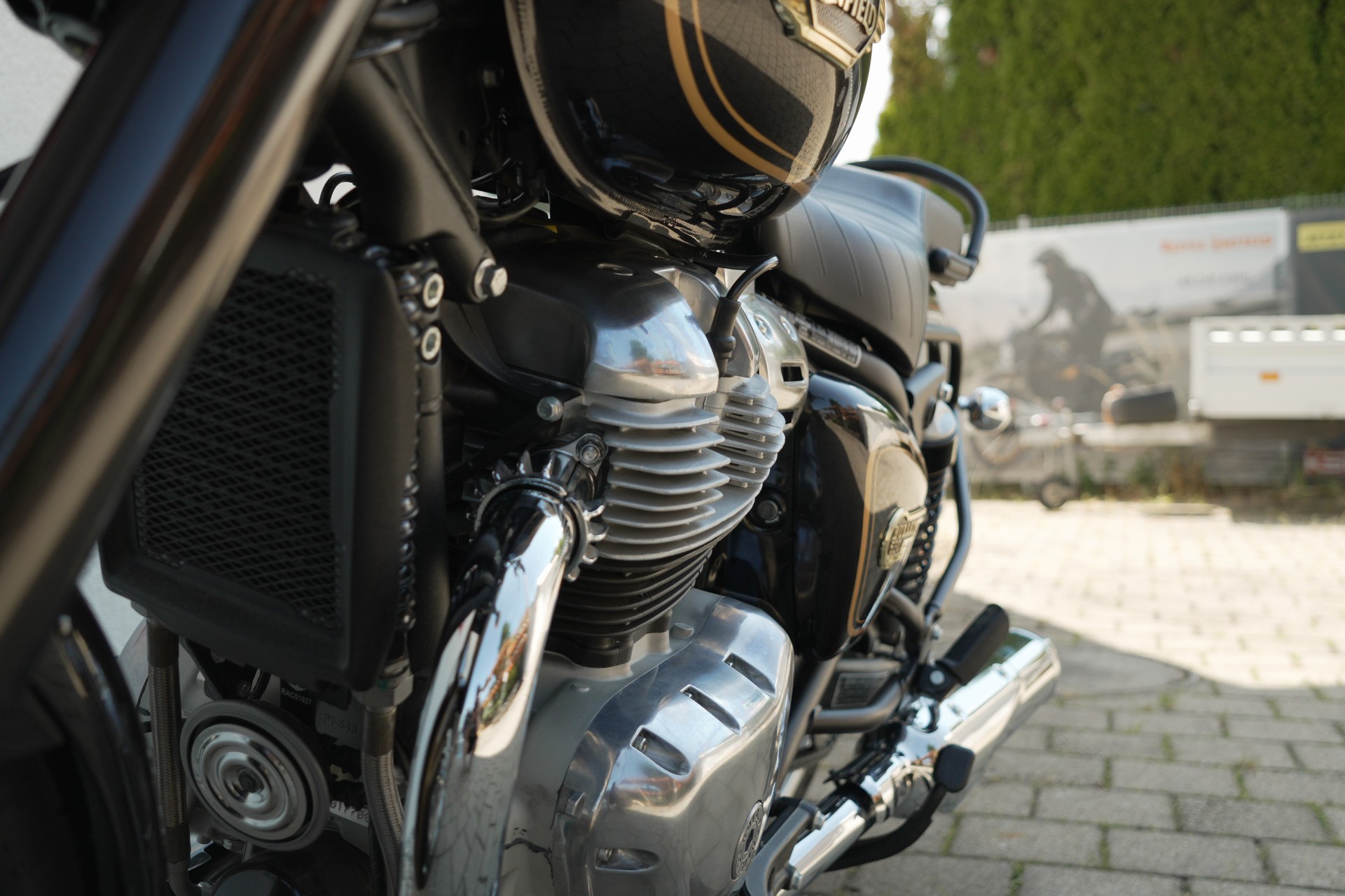 ROYAL ENFIELD Stardust Black-image-9