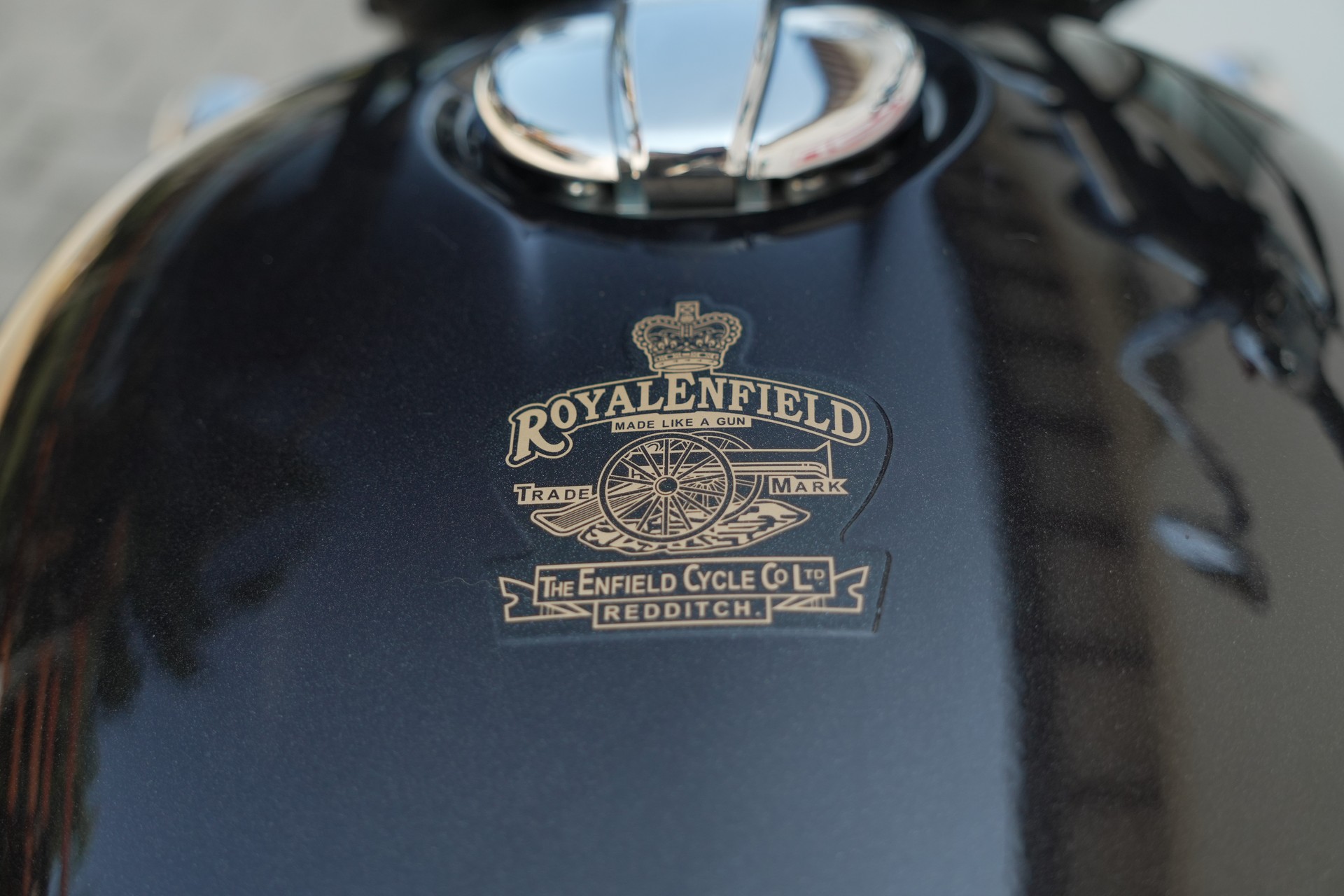 ROYAL ENFIELD Stardust Black-image-5