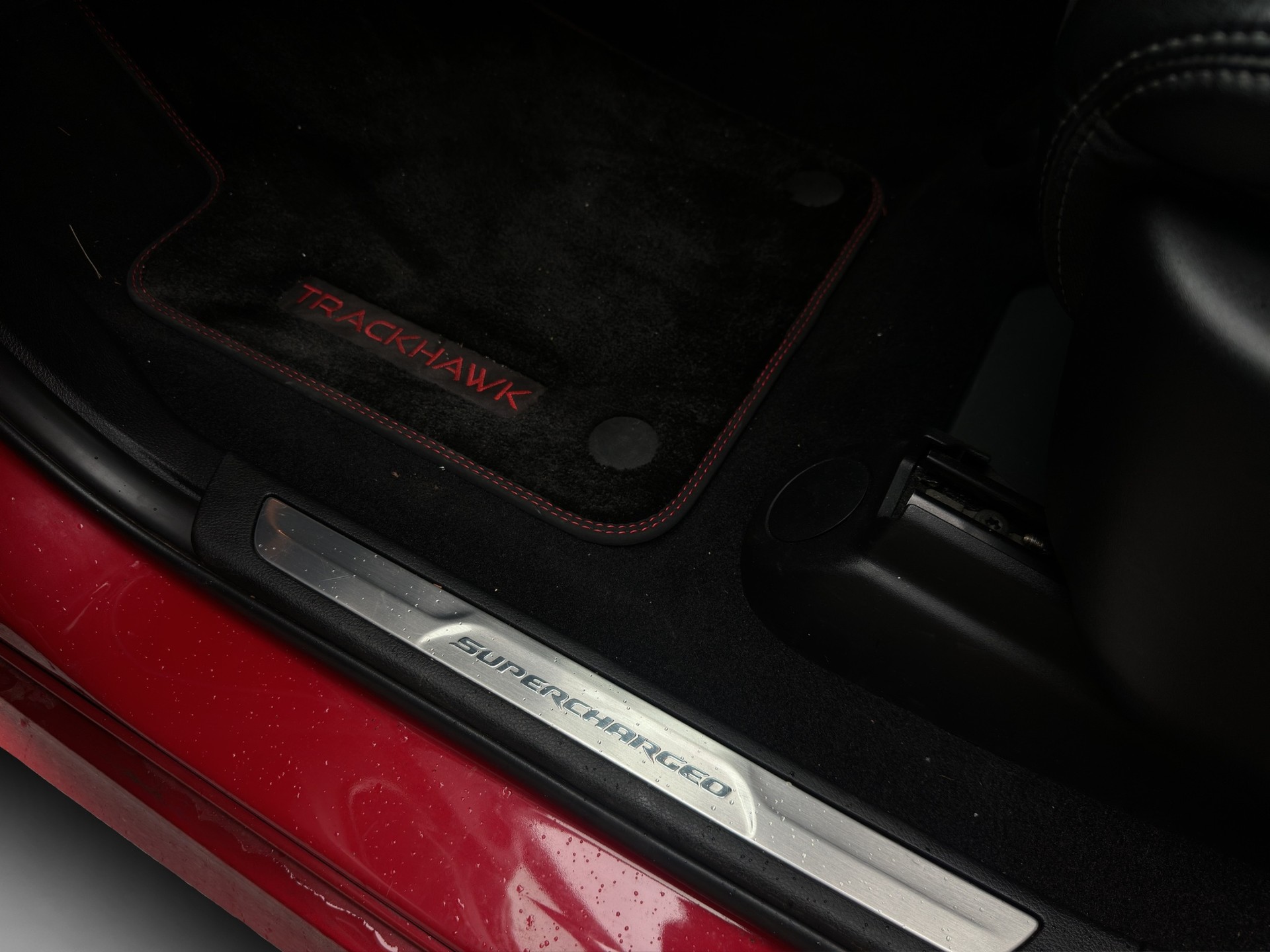 JEEP Grand Cherokee 6.2 V8 HEMI Trackhawk Automatic-image-24