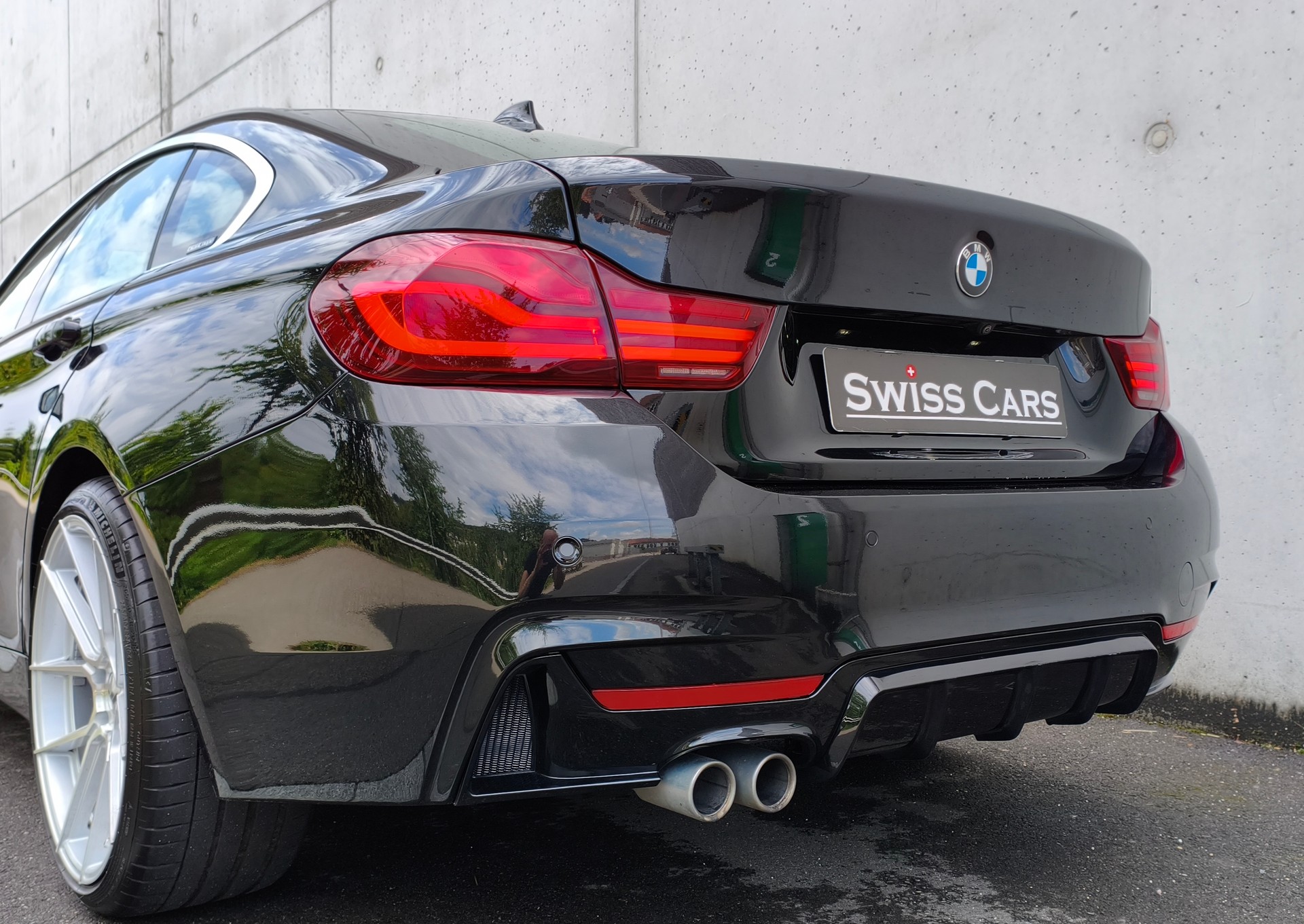 BMW 420d Gran Coupé M Sport Individual Steptronic-image-5