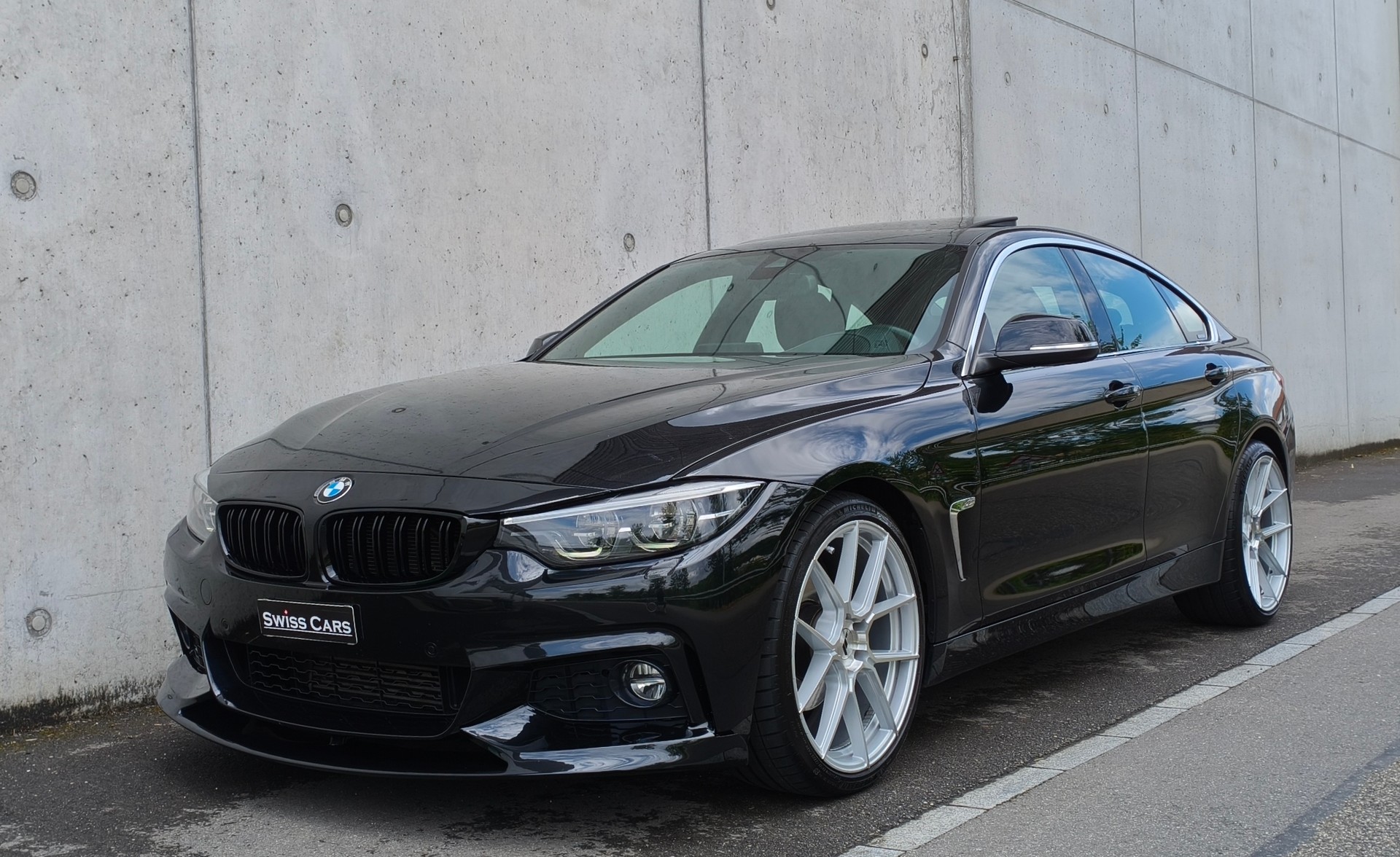 BMW 420d Gran Coupé M Sport Individual Steptronic-image-1