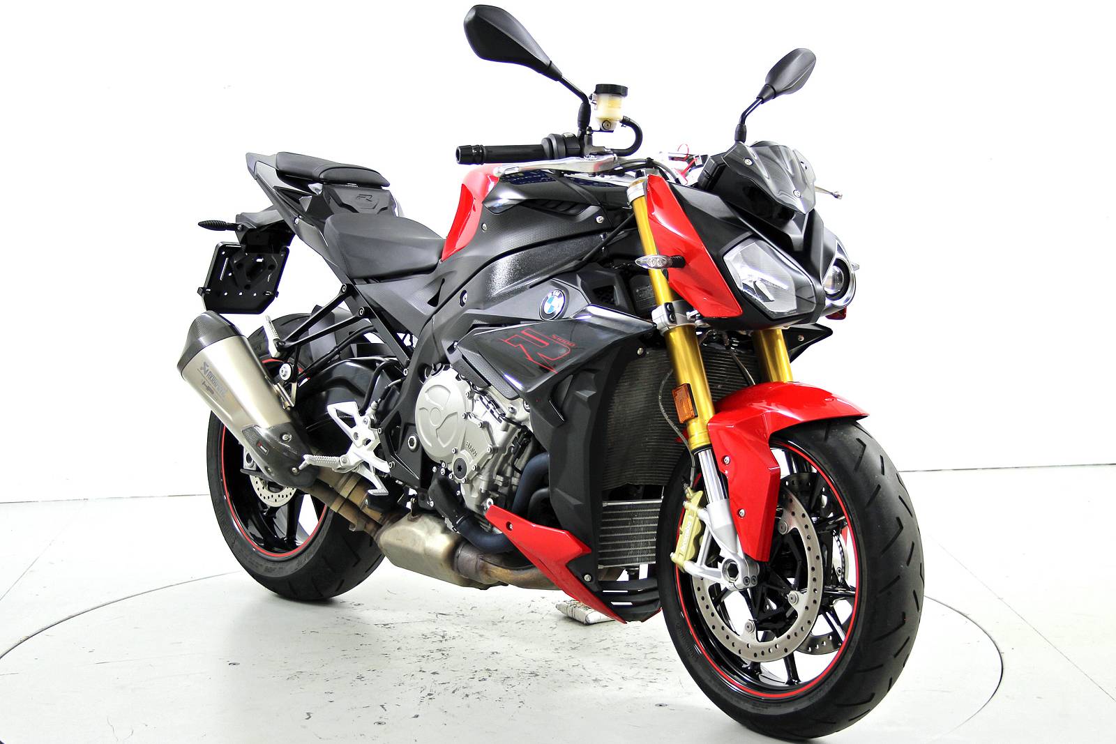 BMW S 1000 R ABS-showroom-element-1