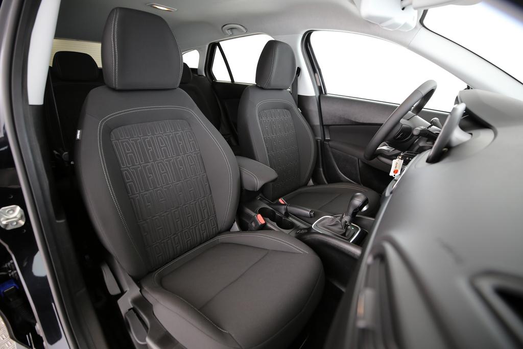 FIAT Tipo SW 1.5 Hybrid Swiss Cross-image-10