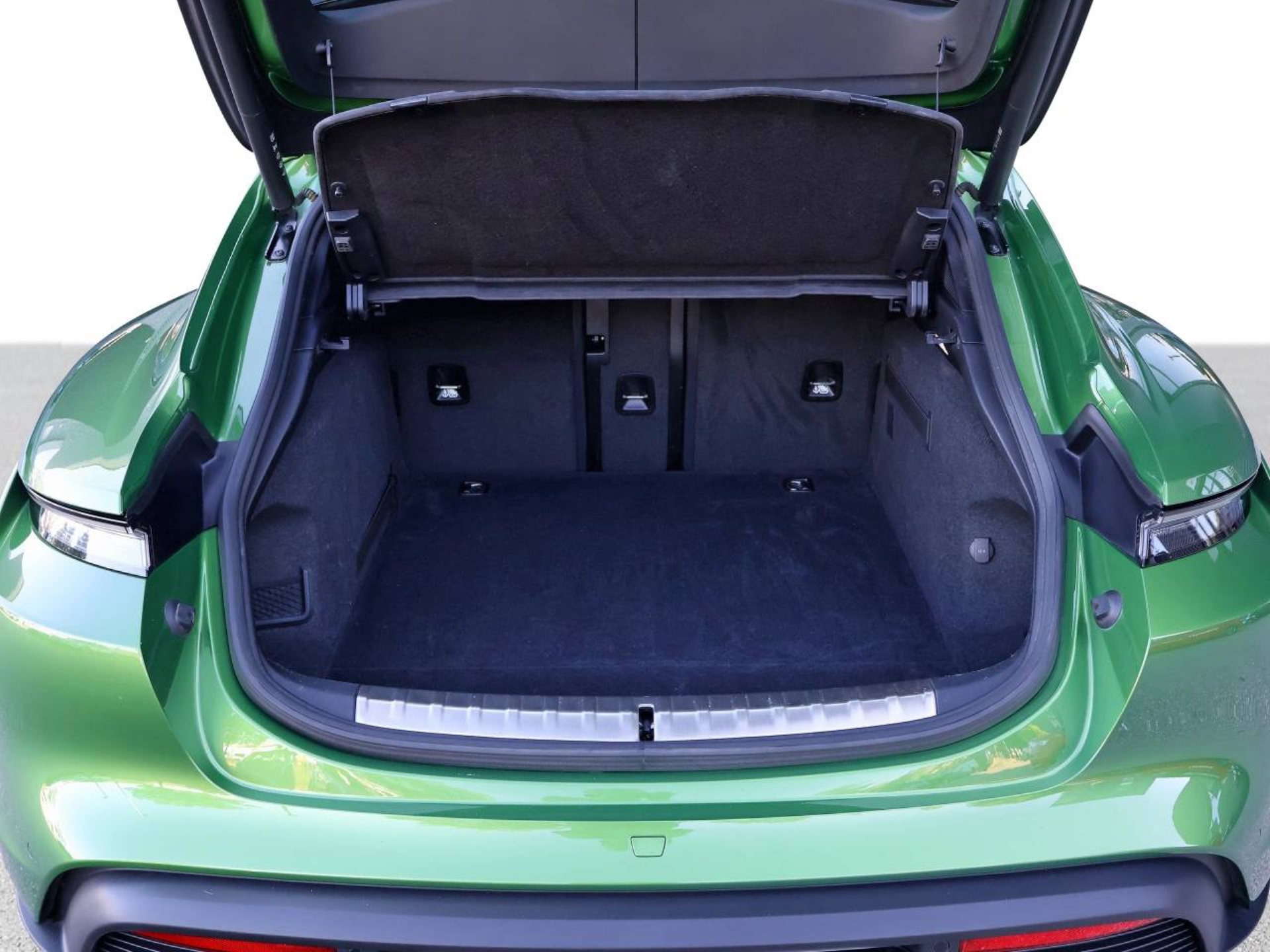 PORSCHE Taycan Turbo Sport Turismo-image-16