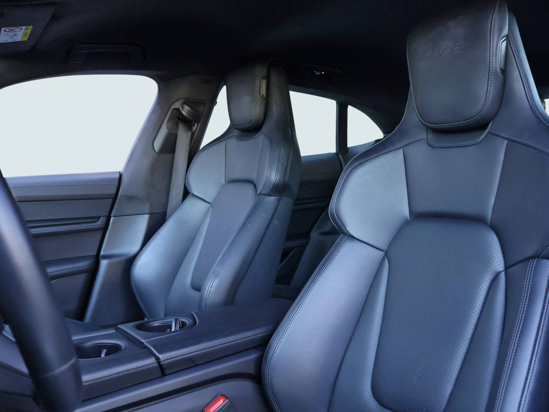 PORSCHE Taycan Turbo Sport Turismo-image-4