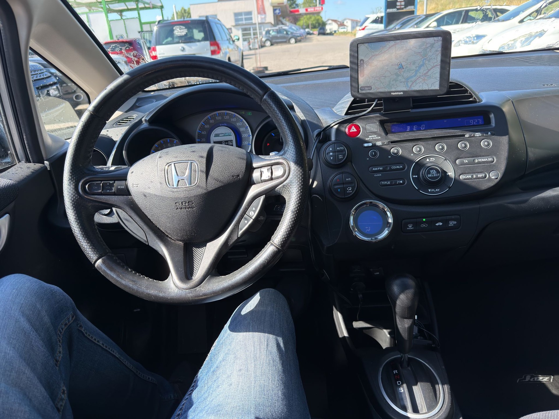 HONDA Jazz 1.3i Hybrid Elegance CVT-image-5