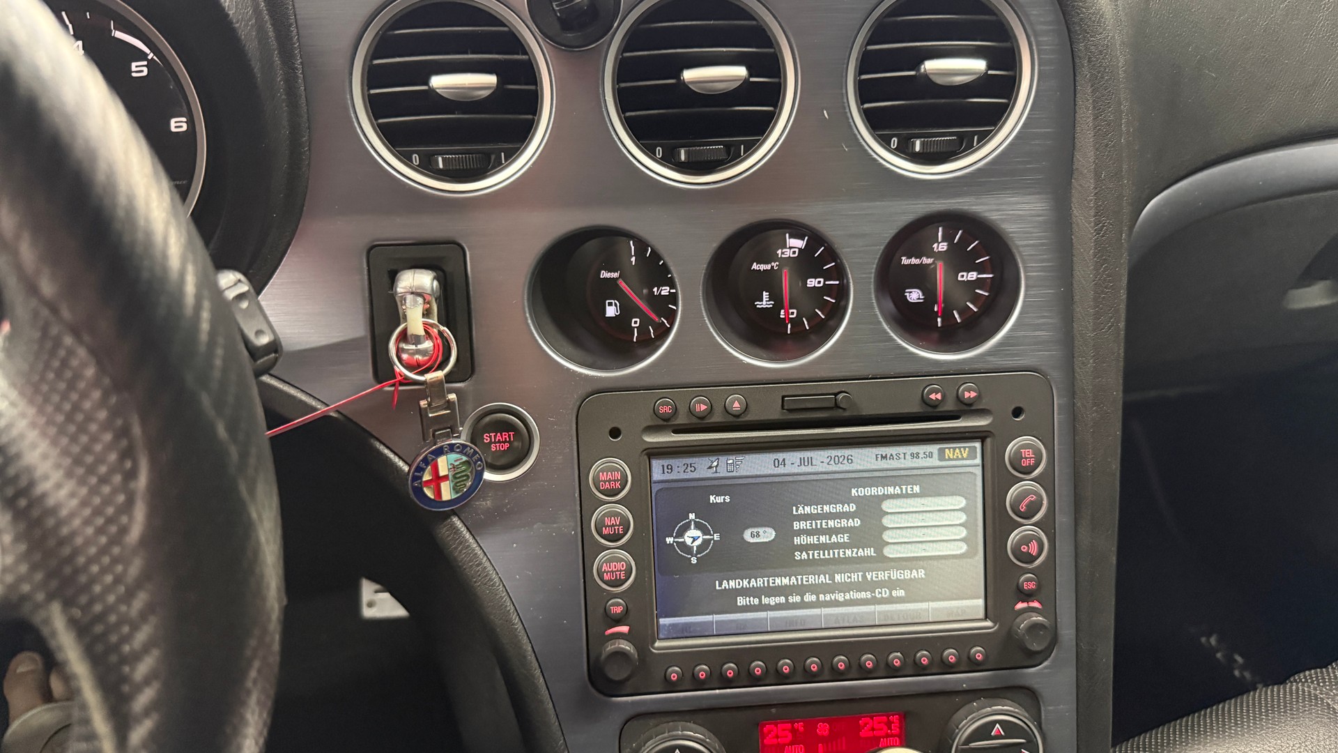 ALFA ROMEO 159 Sportwagon 2.4 JTD Distinctive Q-Tronic-image-20