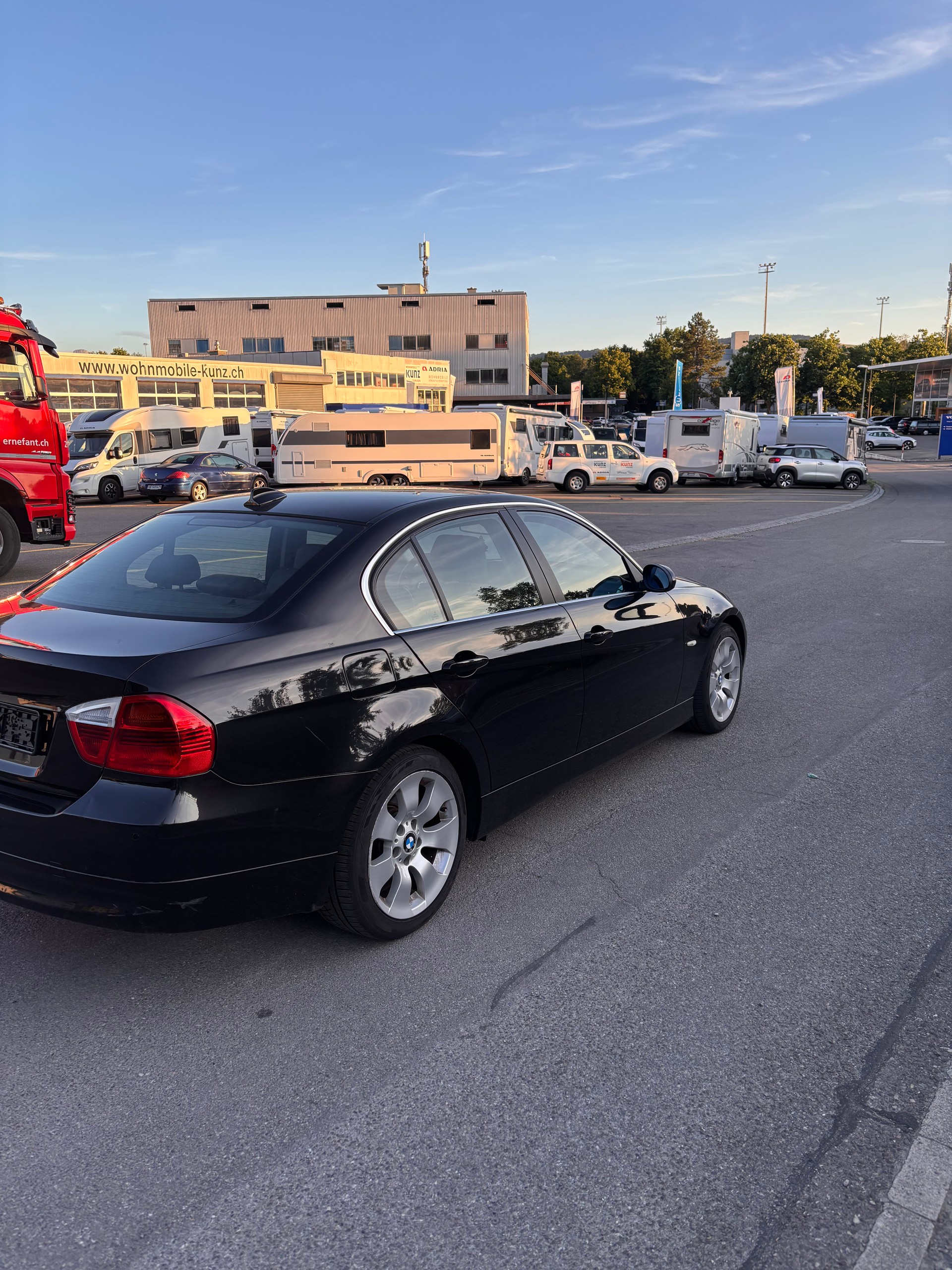 BMW 325xi Steptronic-image-3