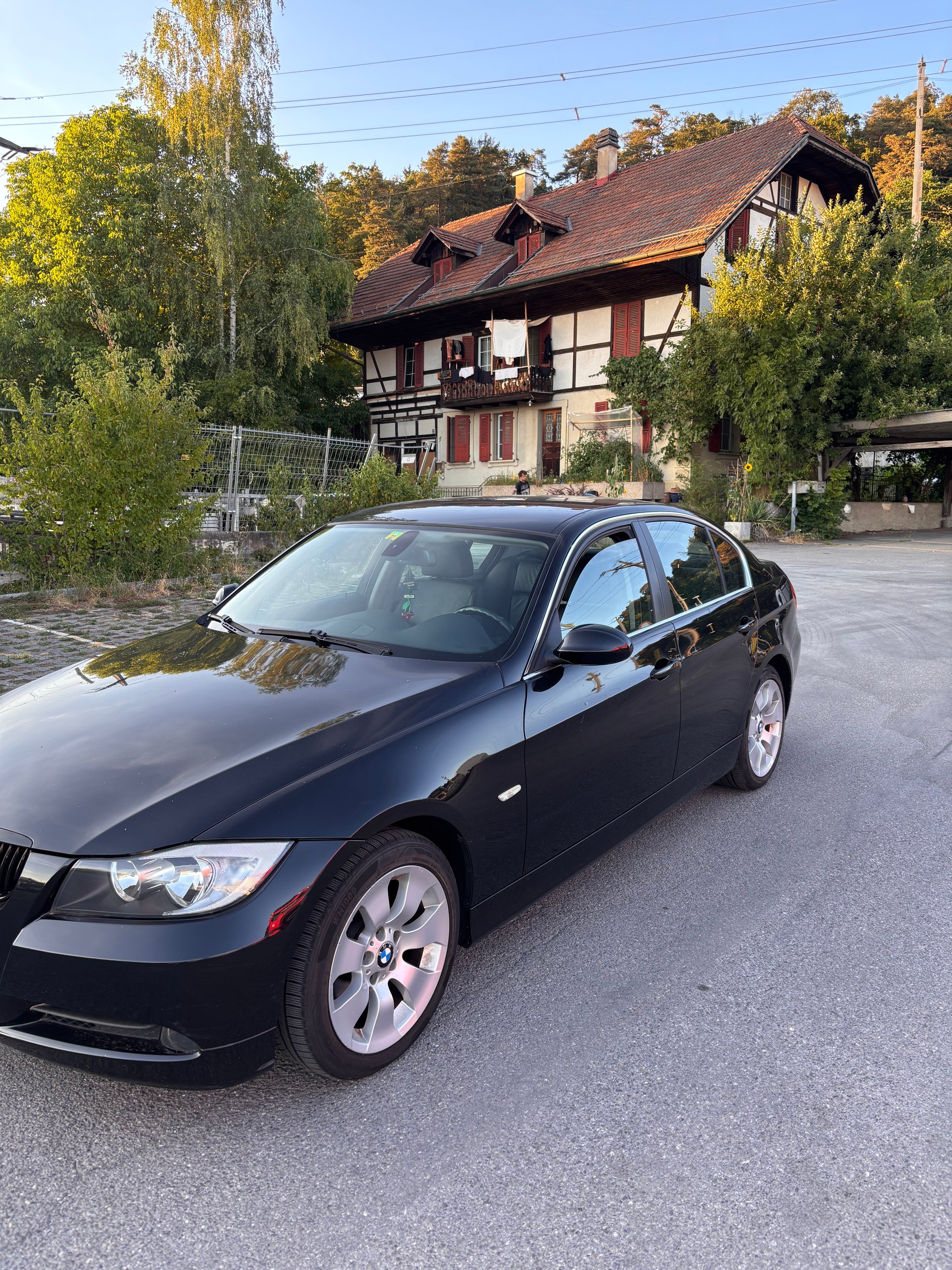 BMW 325xi Steptronic-image-1