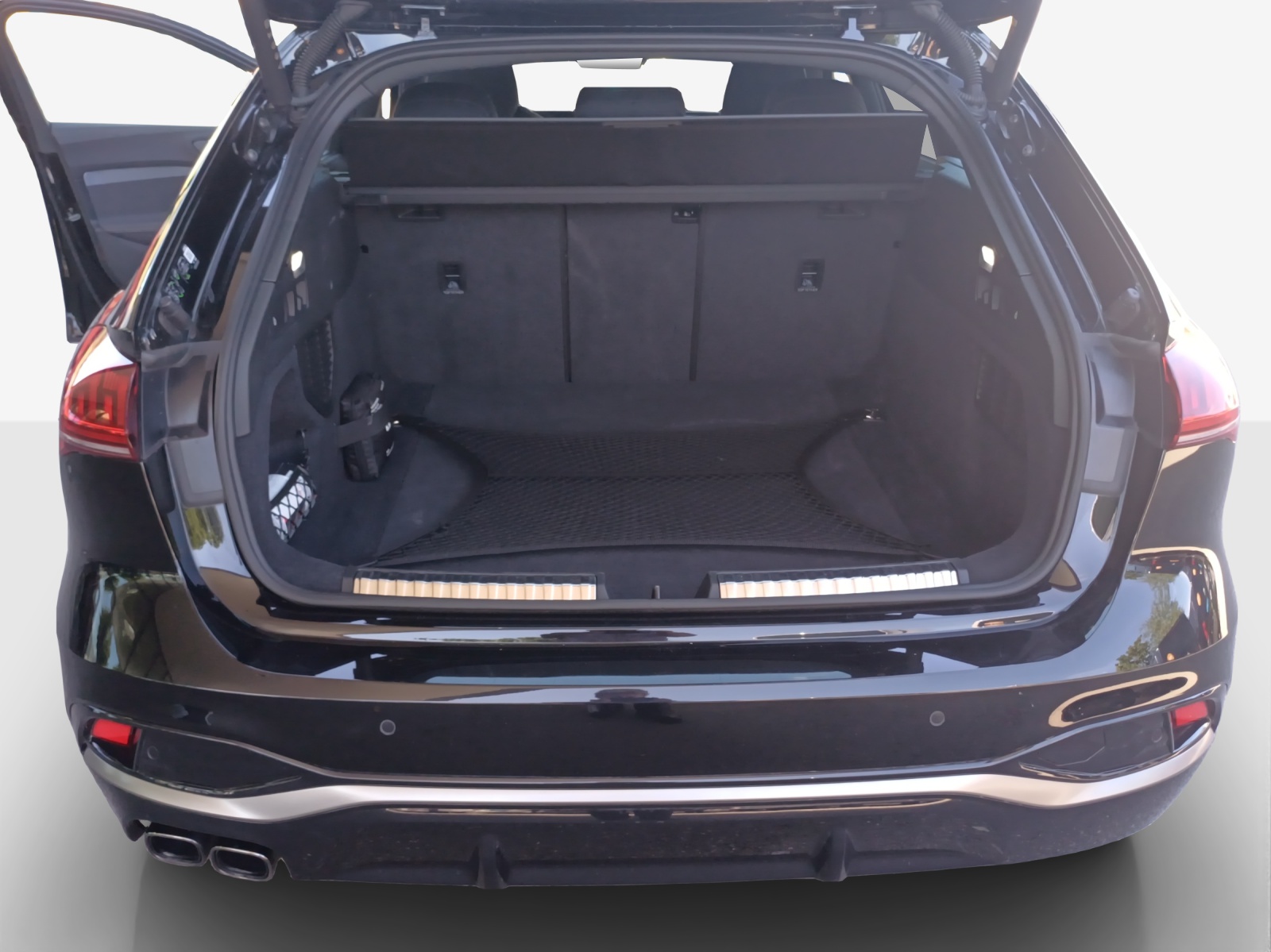 AUDI A5 Avant TDI quattro 150 kW Attraction S tronic-image-12