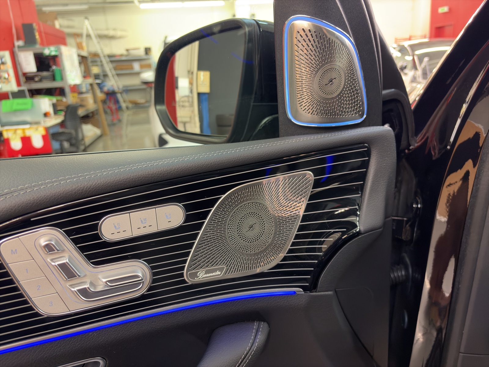 MERCEDES-BENZ GLS 450 d 4M - AMG / DISTRONIC / 360 Grad Kamera / Fondkomfort-Paket-image-11