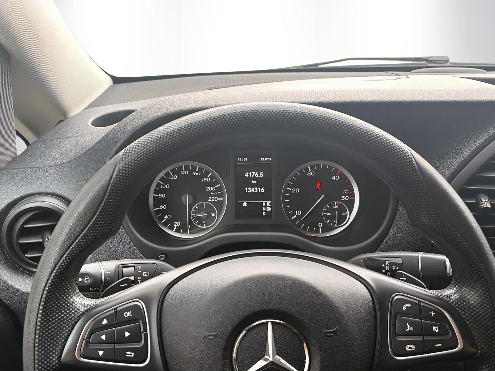 MERCEDES-BENZ Vito 116 Kombi L 2.2 CDI BT Pro-image-9