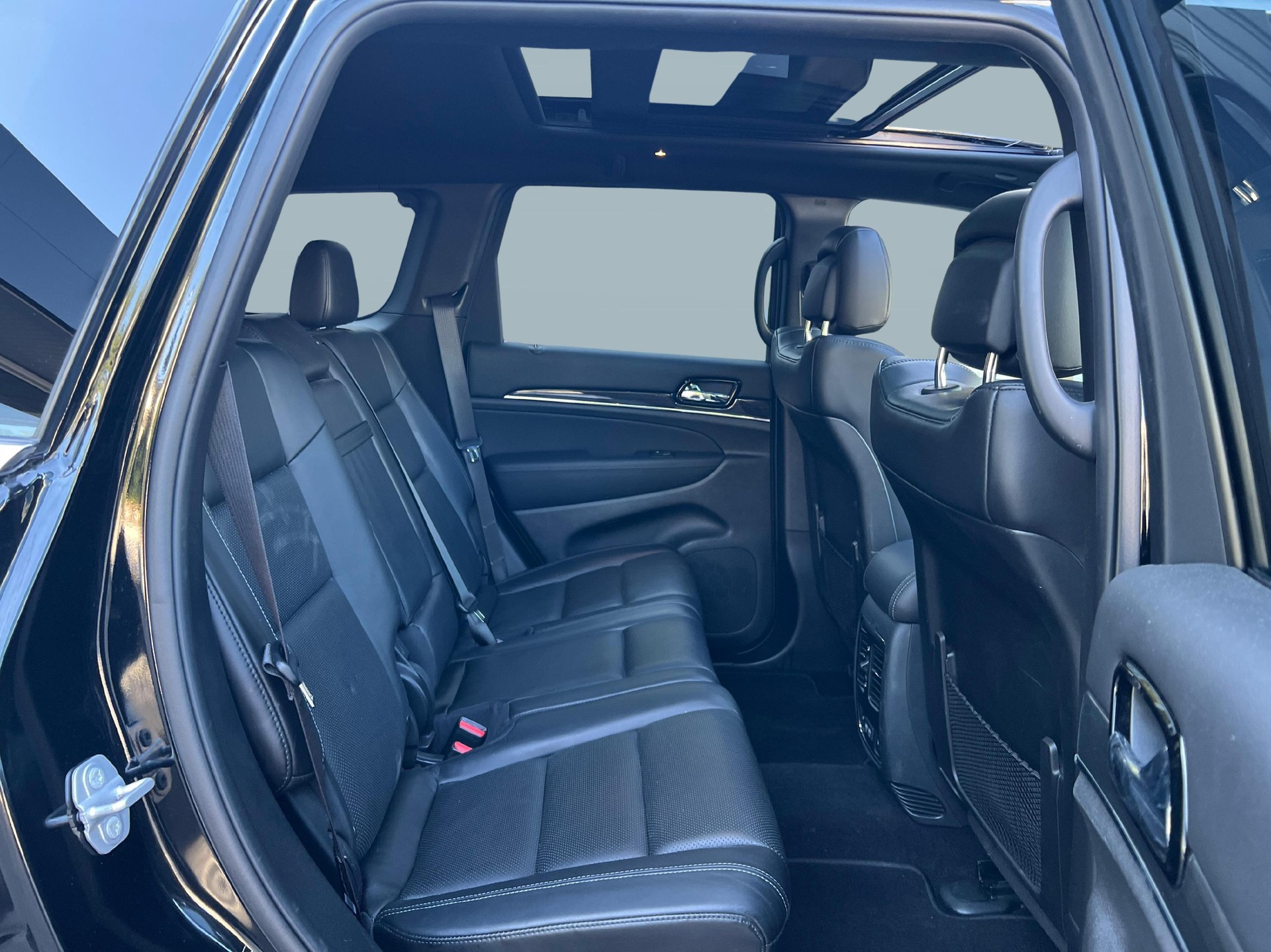 JEEP Grand Cherokee 3.0 CRD 250 Overland-image-10