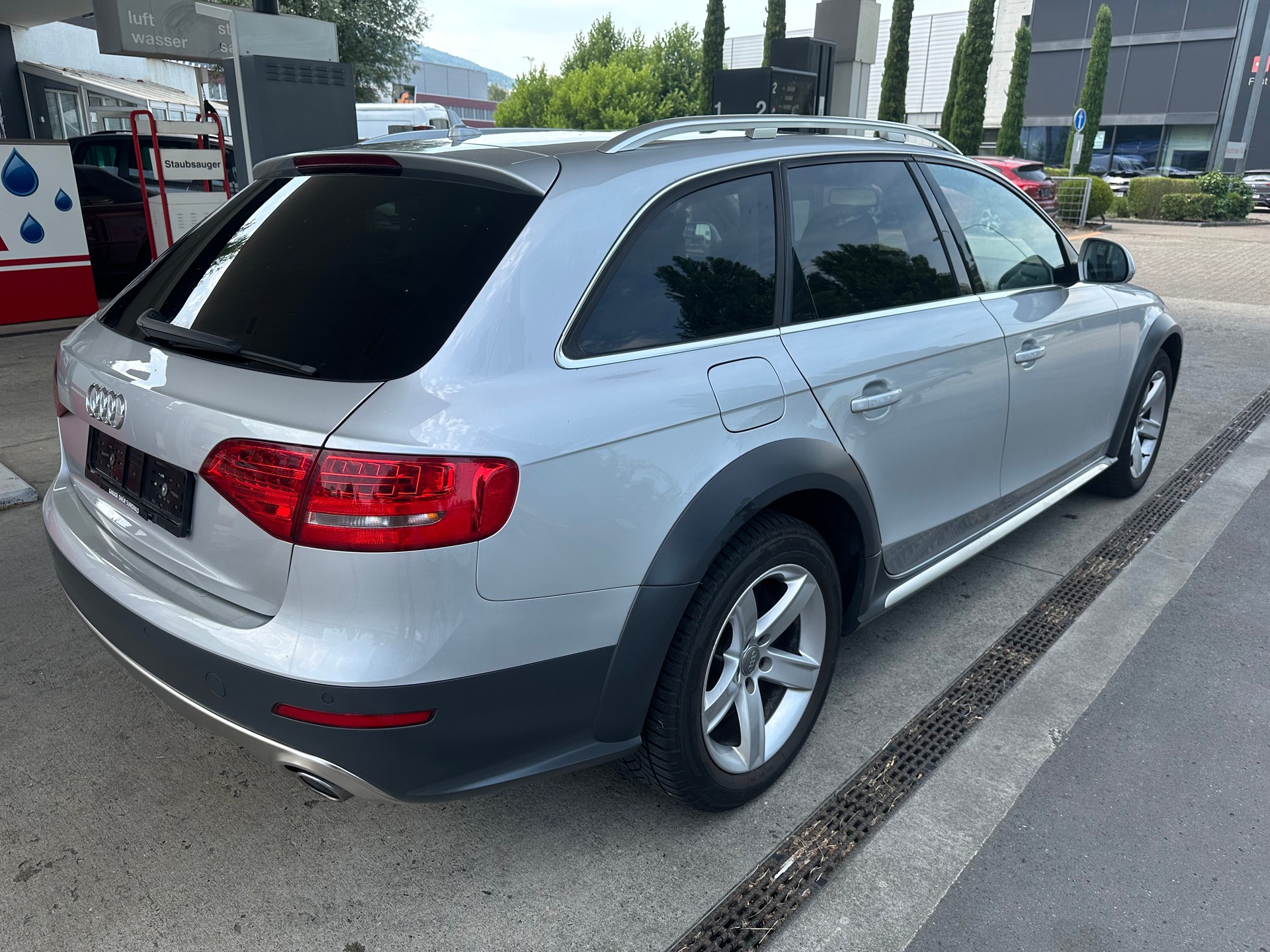 AUDI A4 allroad 3.0 TDI quattro S-tronic-showroom-element-1