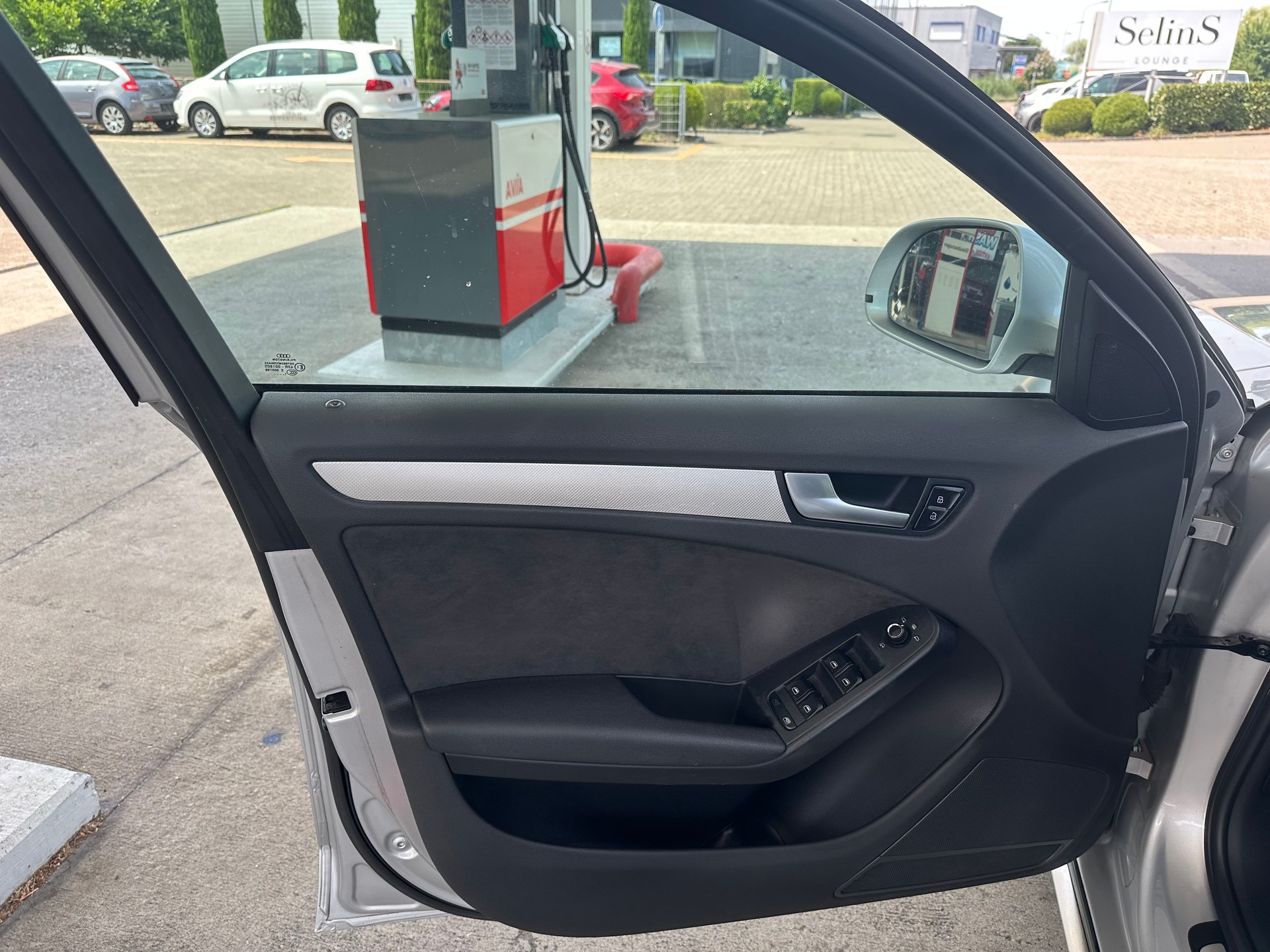 AUDI A4 allroad 3.0 TDI quattro S-tronic-image-20