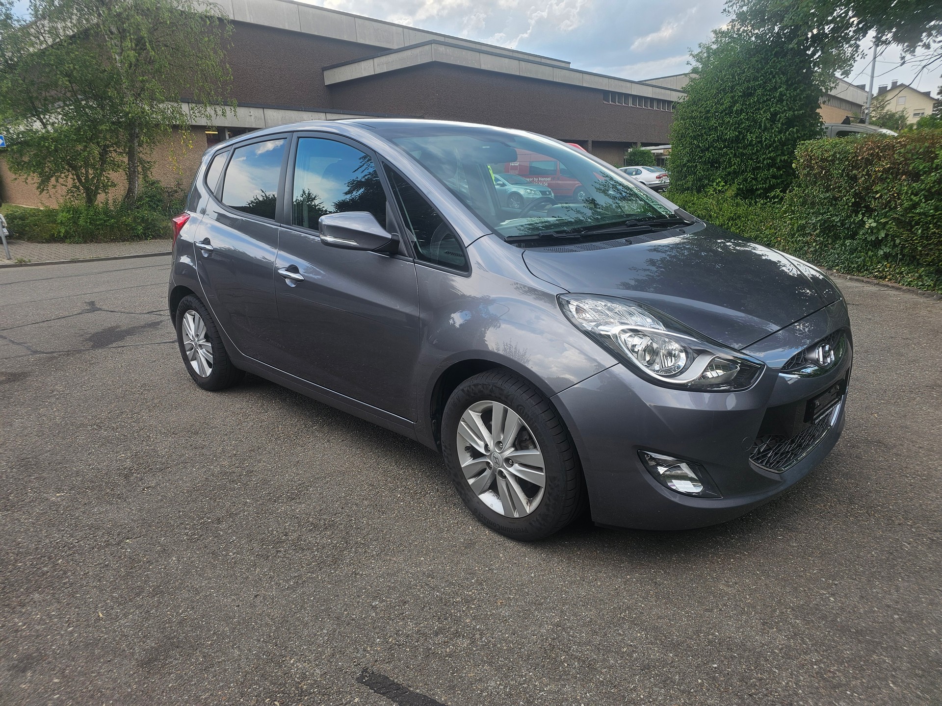 HYUNDAI iX20 1.6 Style Automatic-image-2