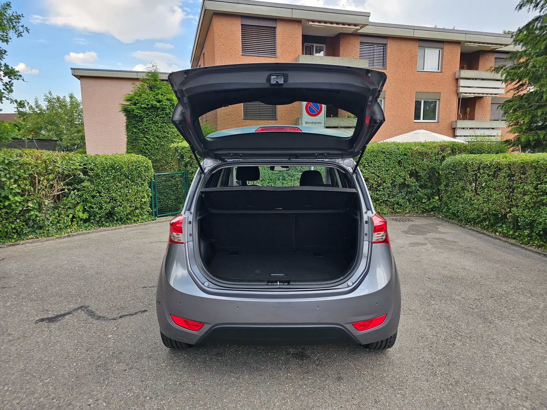 HYUNDAI iX20 1.6 Style Automatic-image-13