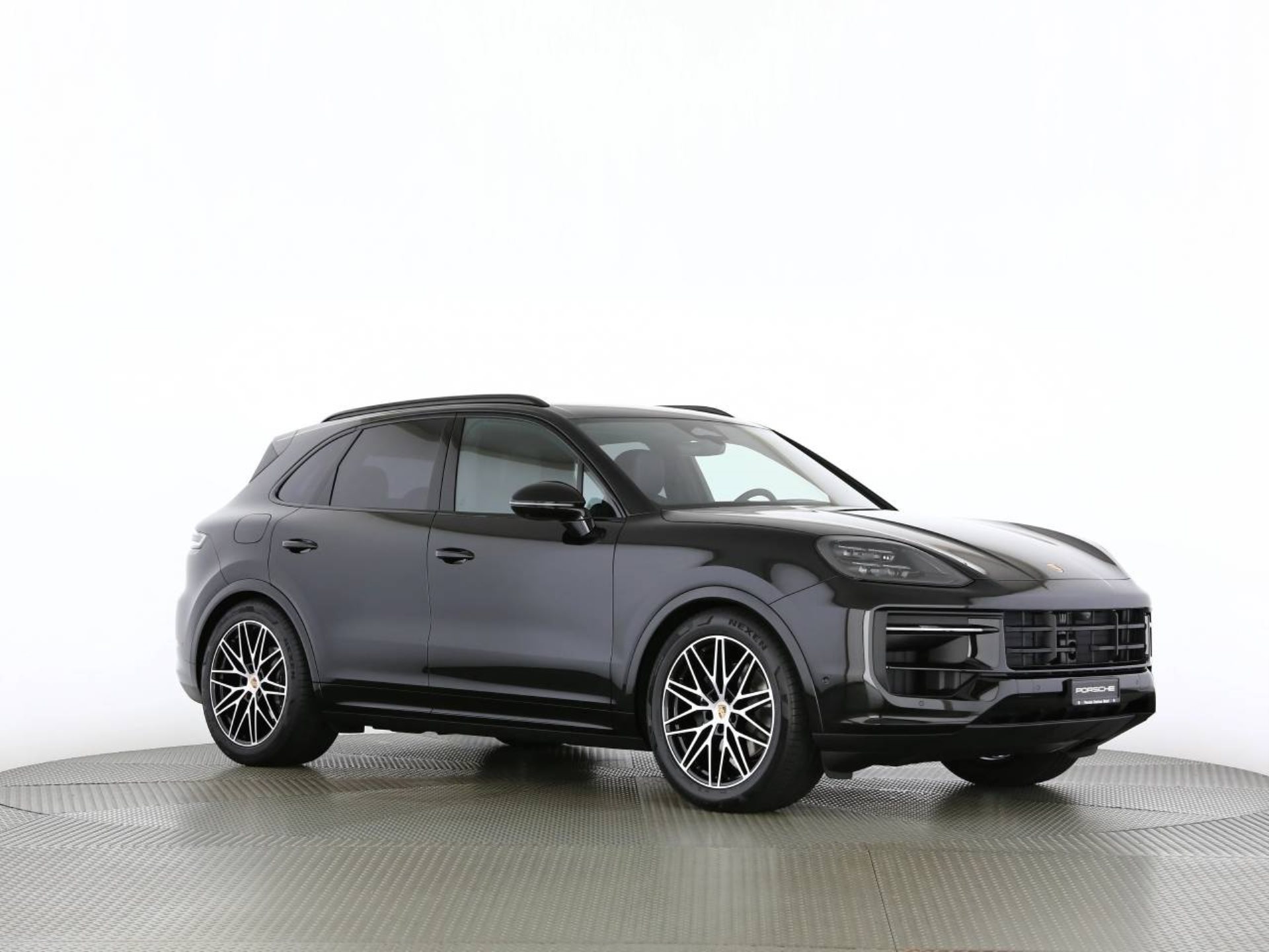 PORSCHE Cayenne Black Edition-image-27