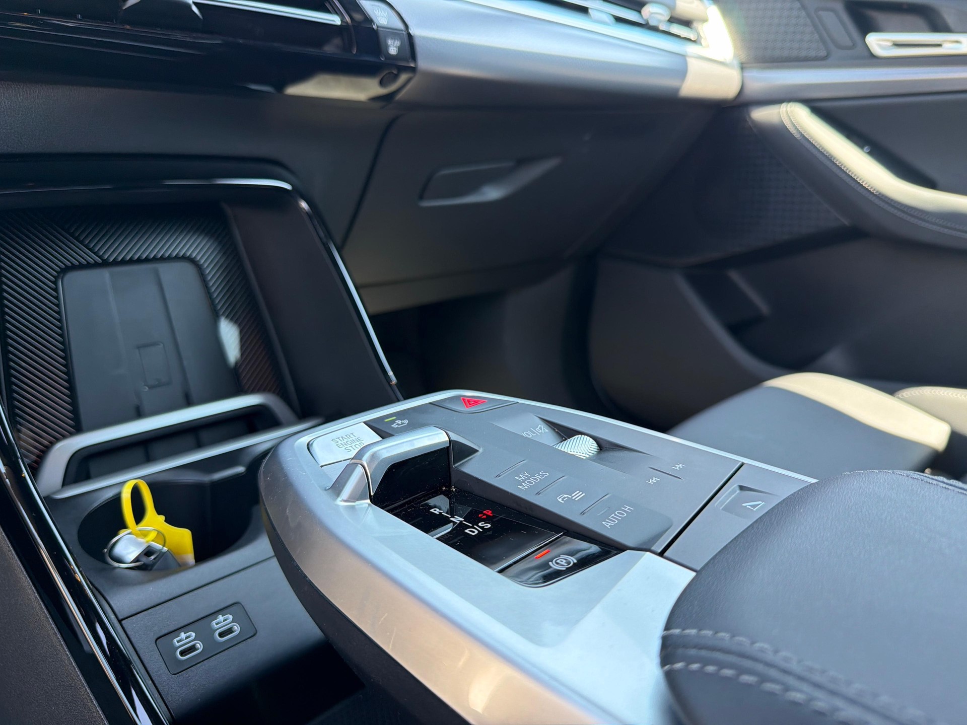 BMW 218d SDKG Active Tourer-image-15