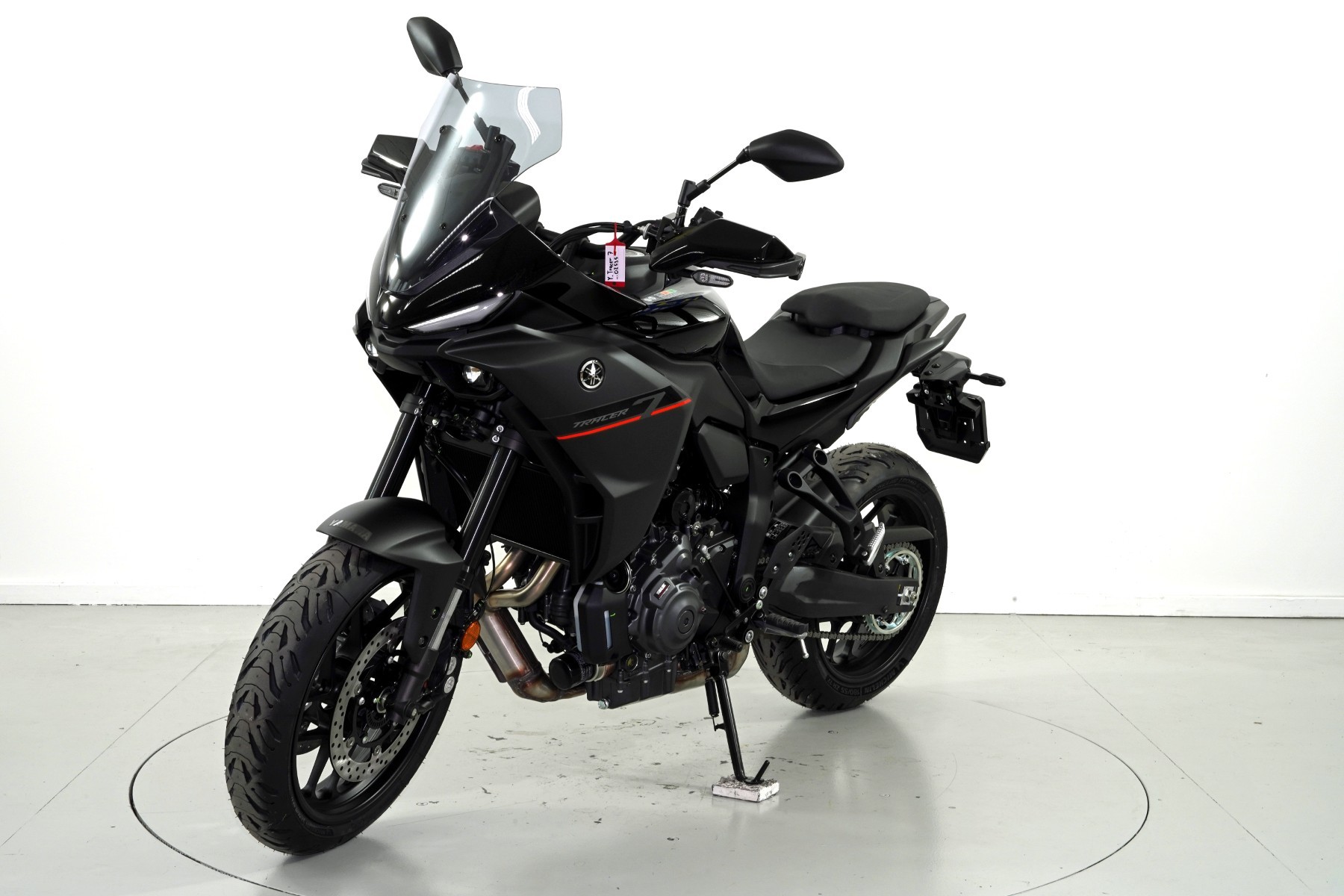 YAMAHA Tracer 7 ABS-showroom-element-2
