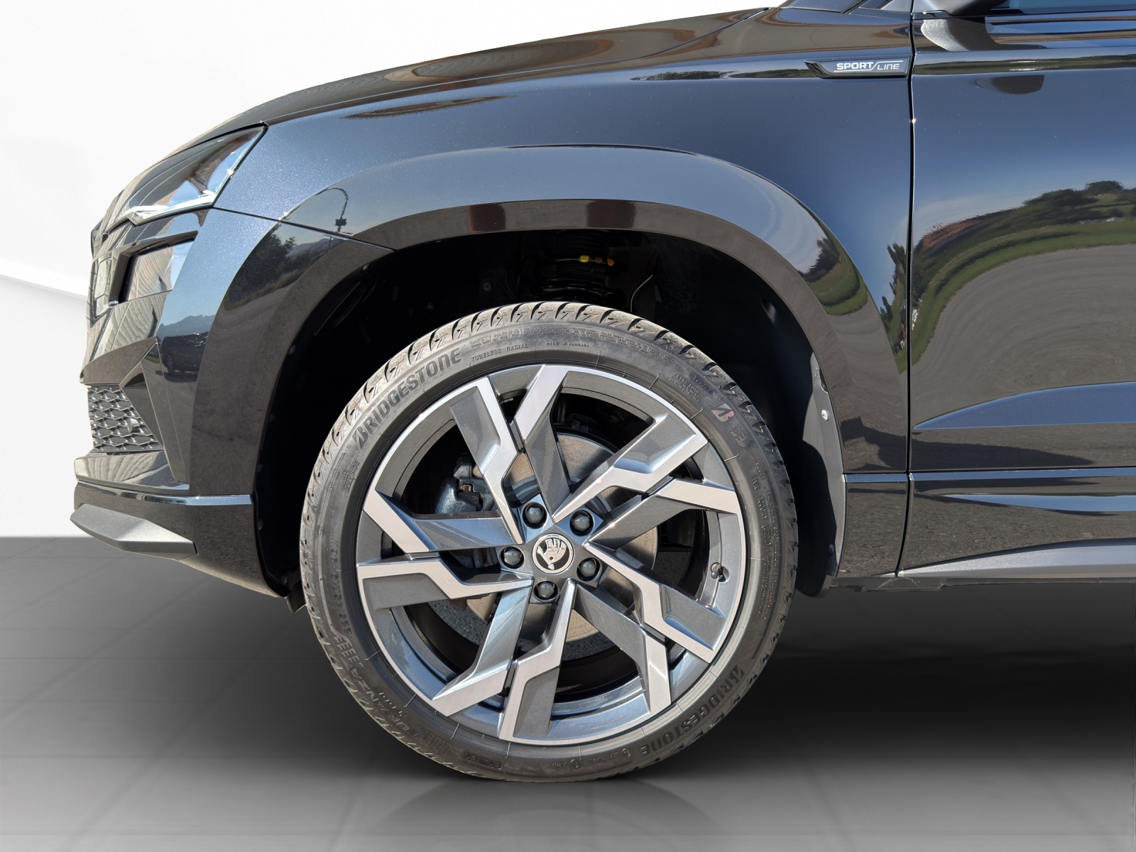 SKODA Karoq 2.0 TSI SportLine 4x4 DSG-image-16