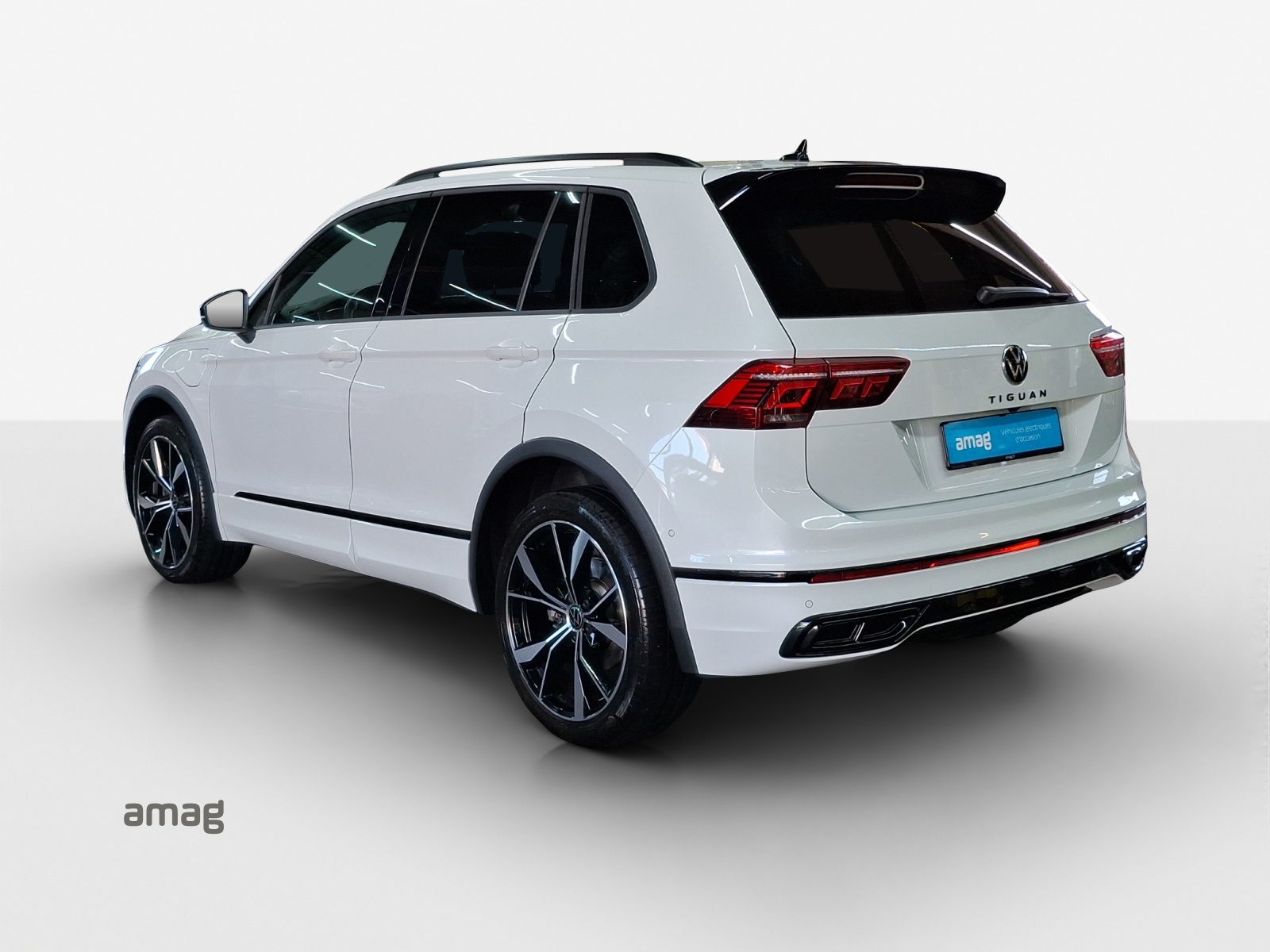 VW Tiguan 1.4TSI PHEV Selection DSG-showroom-element-3