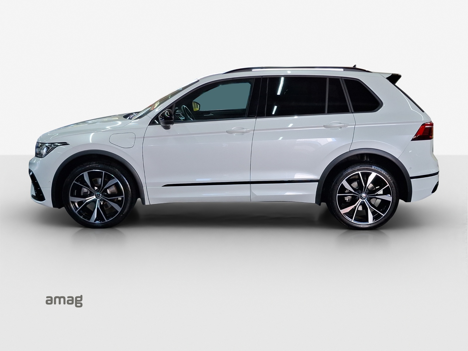 VW Tiguan 1.4TSI PHEV Selection DSG-showroom-element-1
