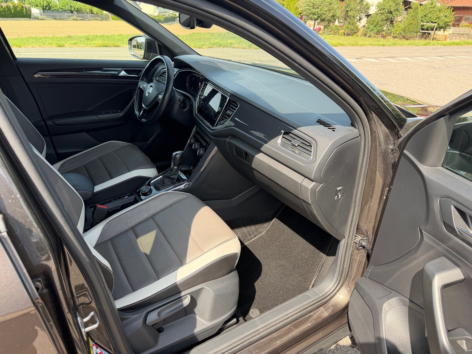 VW T-Roc 2.0 TDI SCR Sport DSG 4Motion-image-9