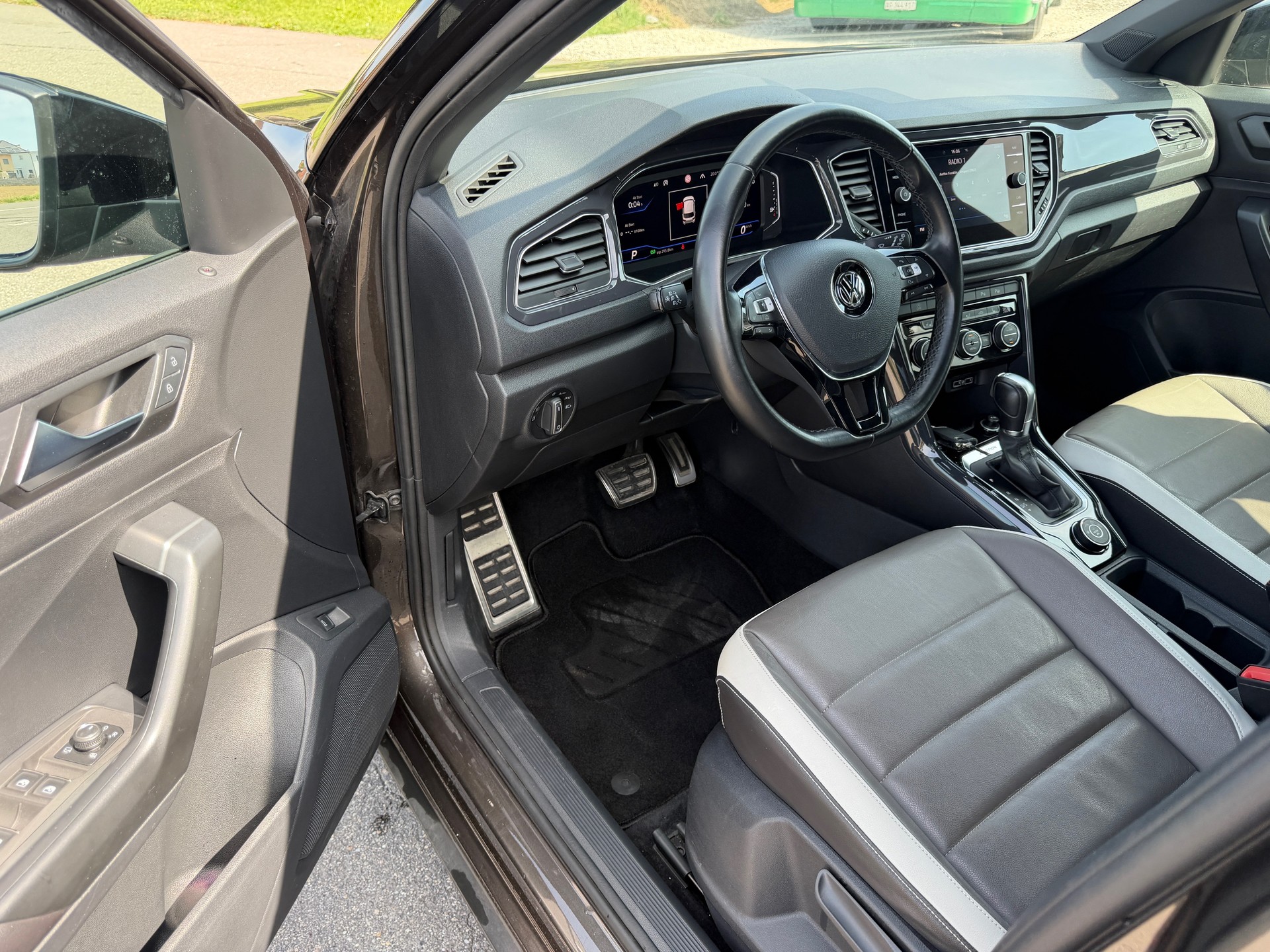 VW T-Roc 2.0 TDI SCR Sport DSG 4Motion-image-7