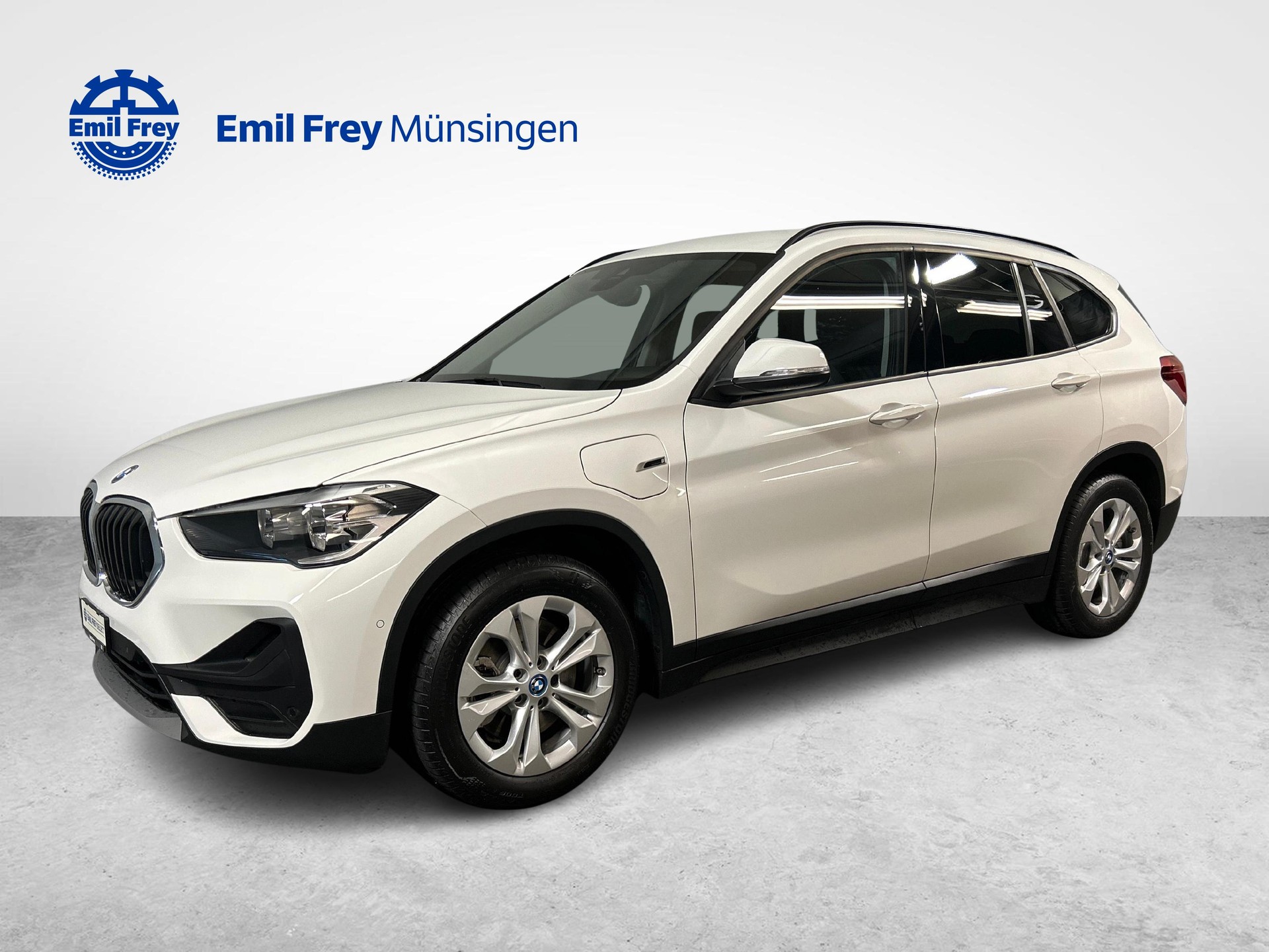 BMW X1 25e xDrive-image-1
